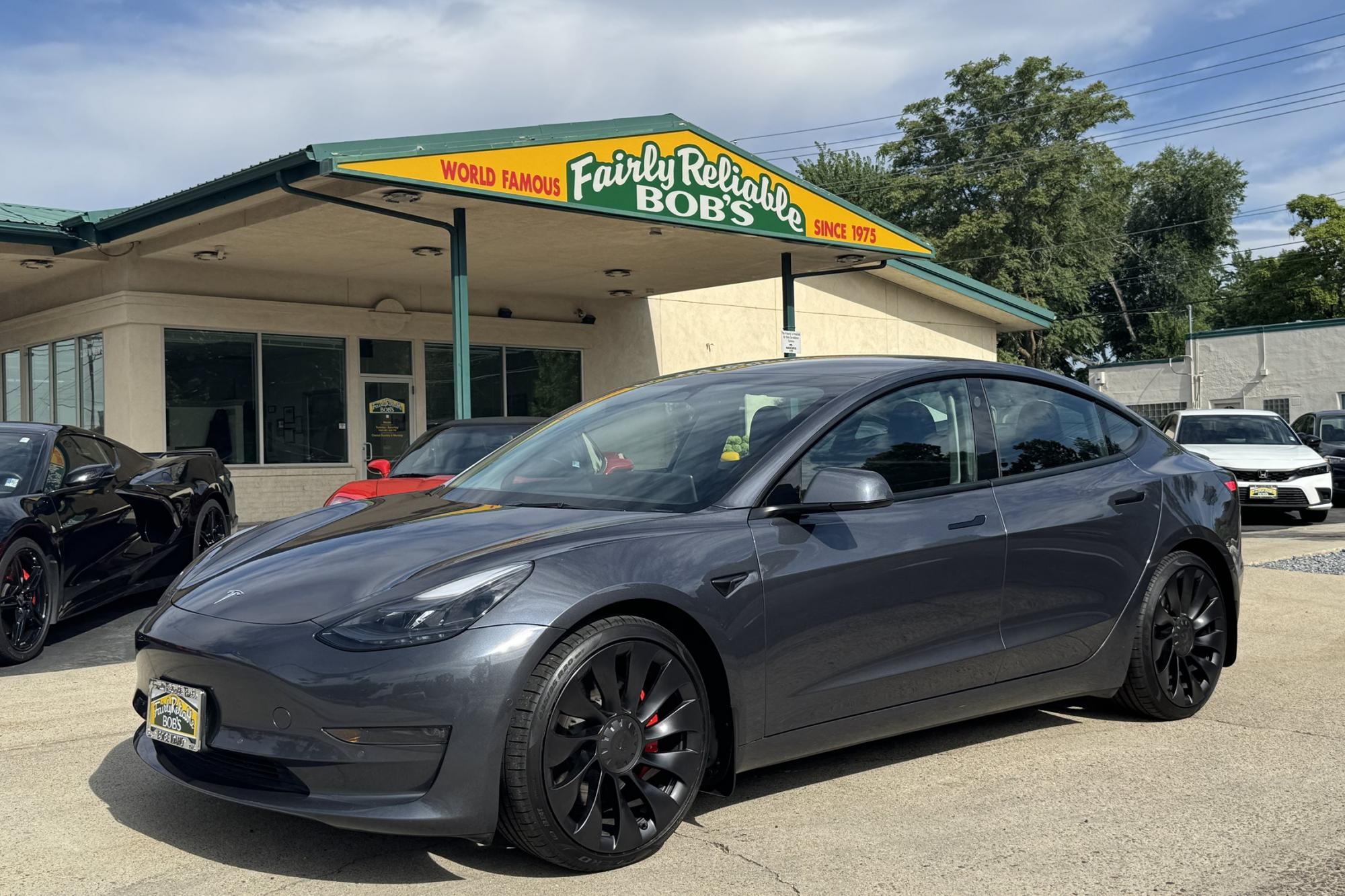 photo of 2022 Tesla Model 3 Performance AWD