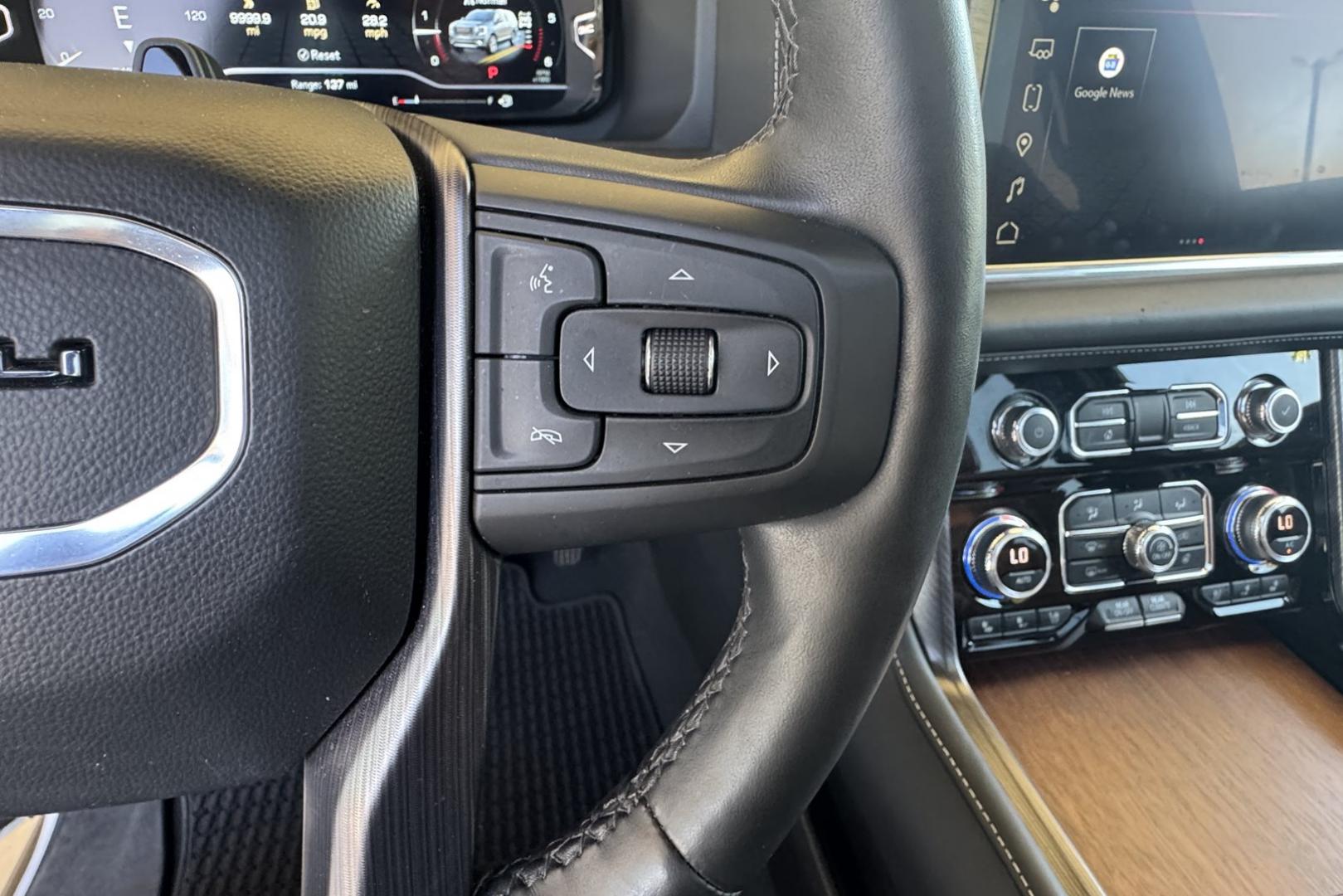 2023 White /Alpine Umber GMC Yukon Denali Ultimate (1GKS2KKT6PR) with an 6 Cyl 3.0 Liter Turbo Diesel engine, Automatic 10 Speed transmission, located at 2304 W. Main St., Boise, ID, 83702, (208) 342-7777, 43.622105, -116.218658 - Rear Entertainment System! Panoramic Sunroof! - Photo#18