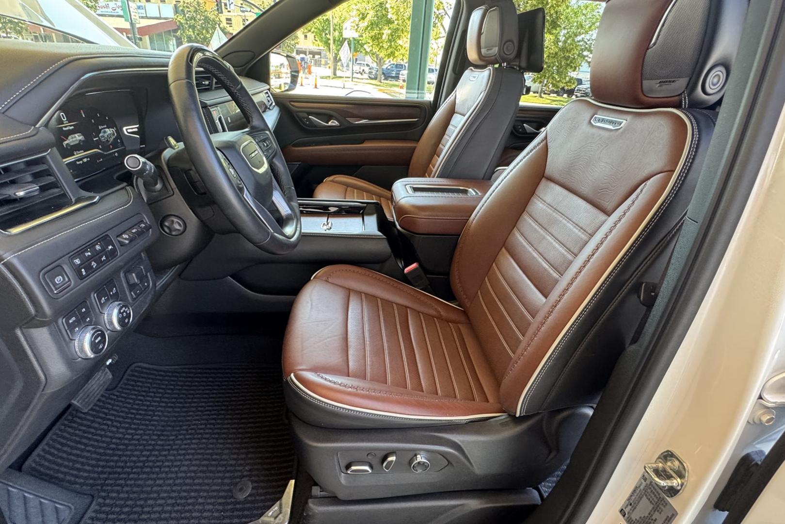 2023 White /Alpine Umber GMC Yukon Denali Ultimate (1GKS2KKT6PR) with an 6 Cyl 3.0 Liter Turbo Diesel engine, Automatic 10 Speed transmission, located at 2304 W. Main St., Boise, ID, 83702, (208) 342-7777, 43.622105, -116.218658 - Rear Entertainment System! Panoramic Sunroof! - Photo#20