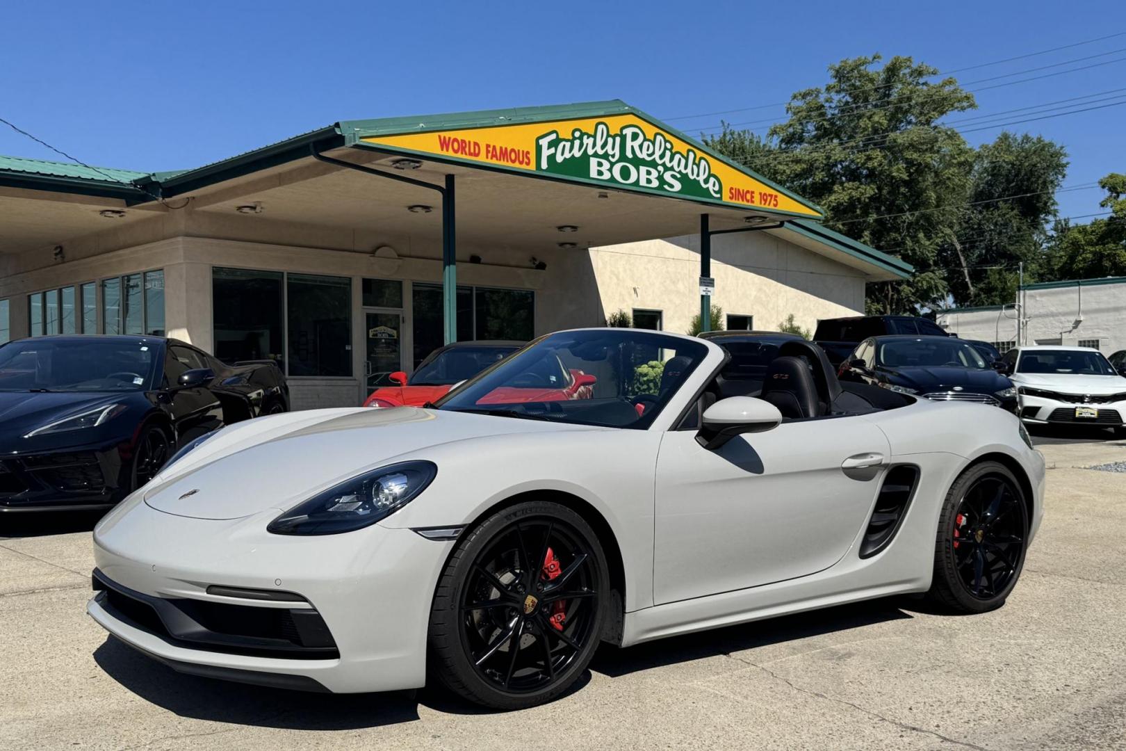 2018 Agate Grey /Black Alacantra Porsche 718 Boxster GTS Roadster (WP0CB2A8XJS) with an 4 Cyl 2.5 Liter Turbo engine, Automatic 7 Speed transmission, located at 2304 W. Main St., Boise, ID, 83702, (208) 342-7777, 43.622105, -116.218658 - Photo#0