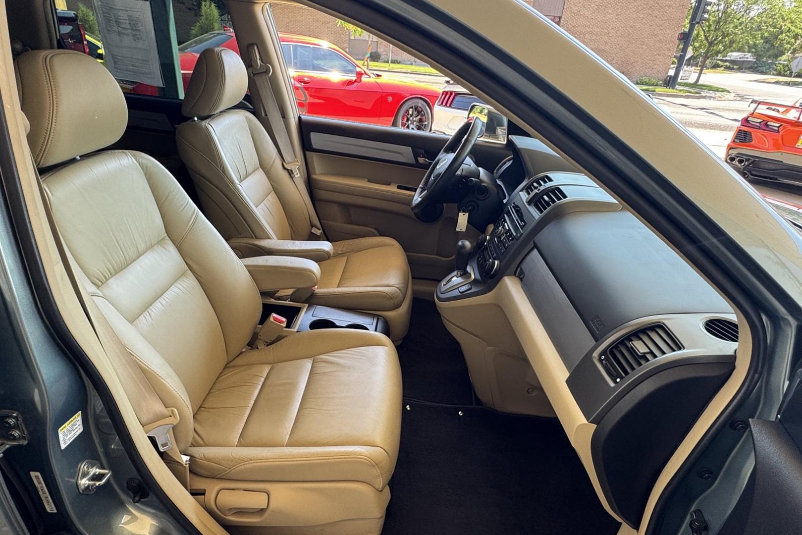2010 Opal Sage Metallic /Tan Honda CR-V EX-L (5J6RE4H77AL) with an 4 Cyl 2.4 Liter engine, Automatic transmission, located at 2304 W. Main St., Boise, ID, 83702, (208) 342-7777, 43.622105, -116.218658 - Rare Find! 50k Actual Miles! New Tires! Ready To Go! - Photo#13