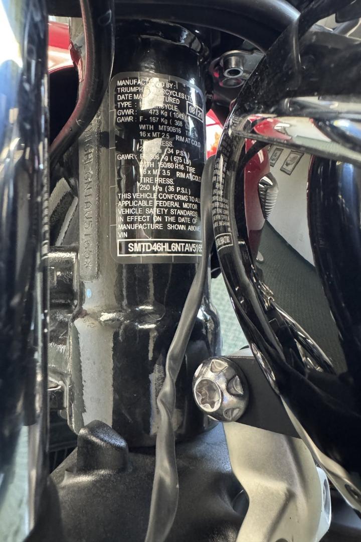 2022 Hopper Red /Black Triumph Bonneville Speedmaster (SMTD46HL6NT) with an 1200cc engine, 6 Speed Manual transmission, located at 2304 W. Main St., Boise, ID, 83702, (208) 342-7777, 43.622105, -116.218658 - One Owner! Idaho Motorcycle! Only 3k Miles! - Photo#6