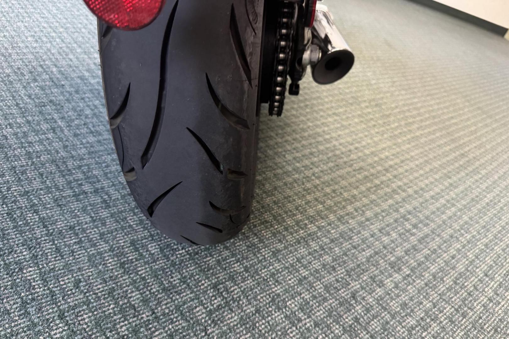 2022 Hopper Red /Black Triumph Bonneville Speedmaster (SMTD46HL6NT) with an 1200cc engine, 6 Speed Manual transmission, located at 2304 W. Main St., Boise, ID, 83702, (208) 342-7777, 43.622105, -116.218658 - One Owner! Idaho Motorcycle! Only 3k Miles! - Photo#8