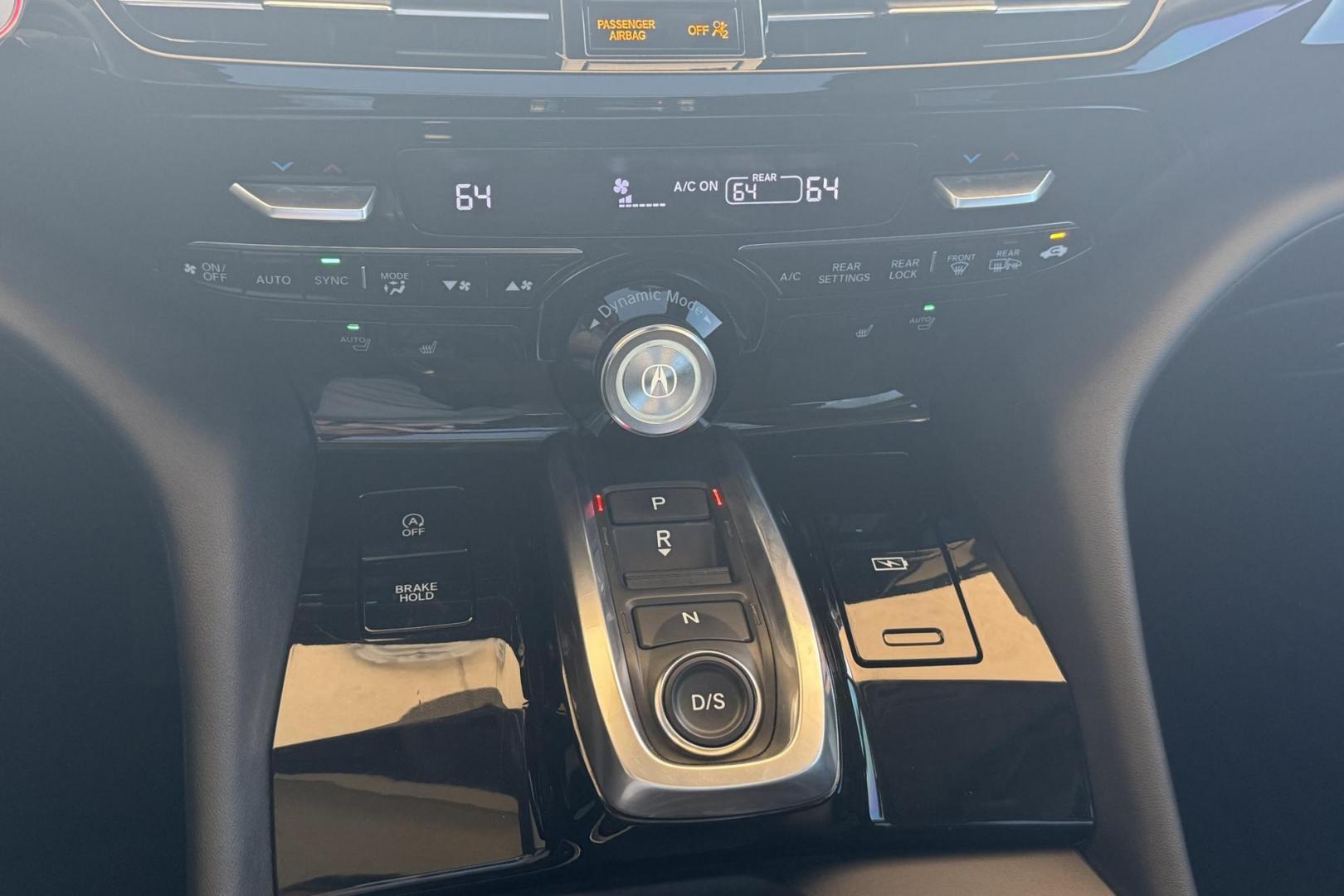 2022 Liquid Carbon Metallic /Ebony Acura MDX Technology (5J8YE1H49NL) with an V6 3.5 Liter engine, Automatic 10 Speed transmission, located at 2304 W. Main St., Boise, ID, 83702, (208) 342-7777, 43.622105, -116.218658 - One Owner Idaho MDX! Must See! Must Drive! - Photo#10