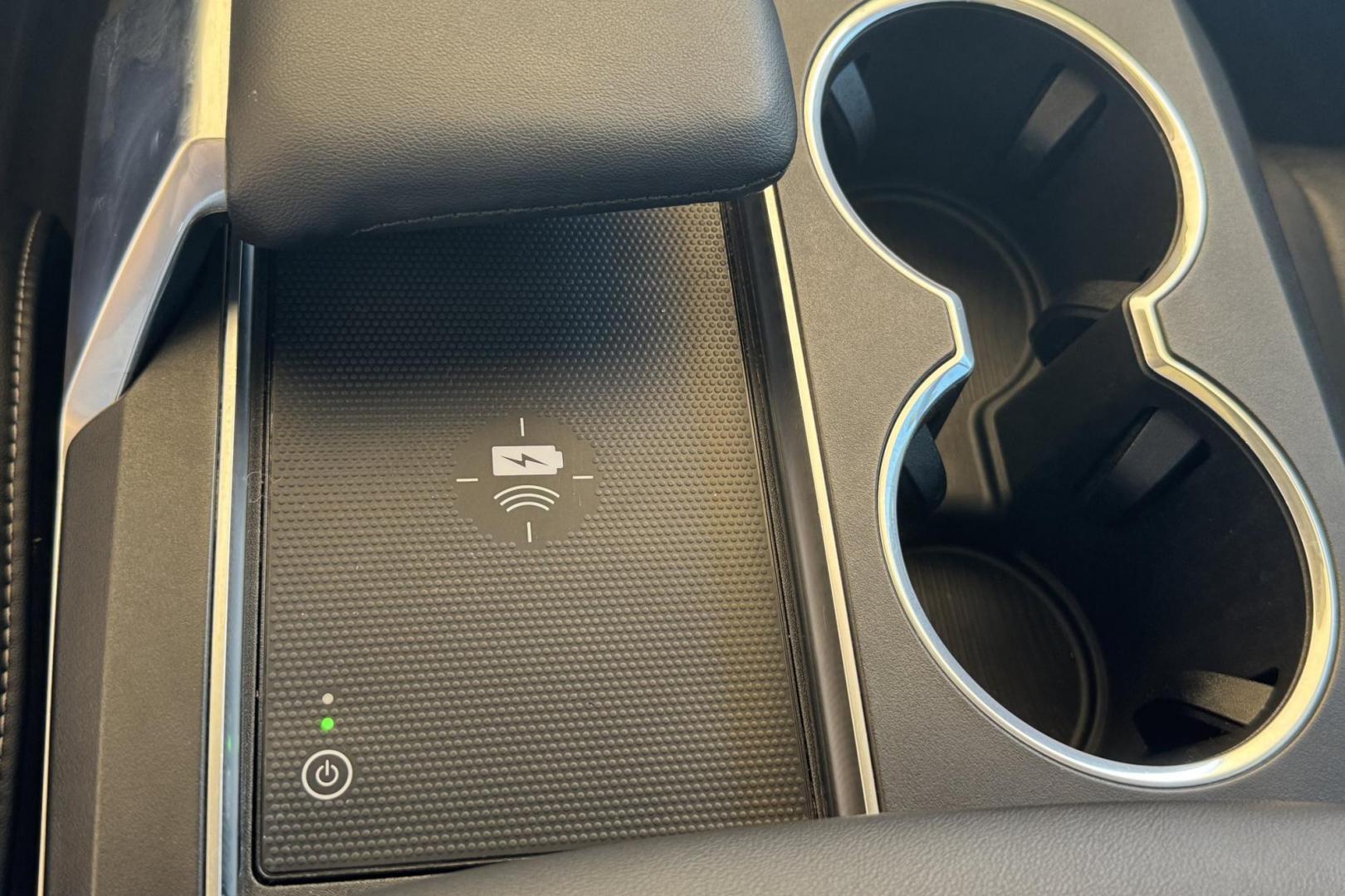 2022 Liquid Carbon Metallic /Ebony Acura MDX Technology (5J8YE1H49NL) with an V6 3.5 Liter engine, Automatic 10 Speed transmission, located at 2304 W. Main St., Boise, ID, 83702, (208) 342-7777, 43.622105, -116.218658 - One Owner Idaho MDX! Must See! Must Drive! - Photo#15