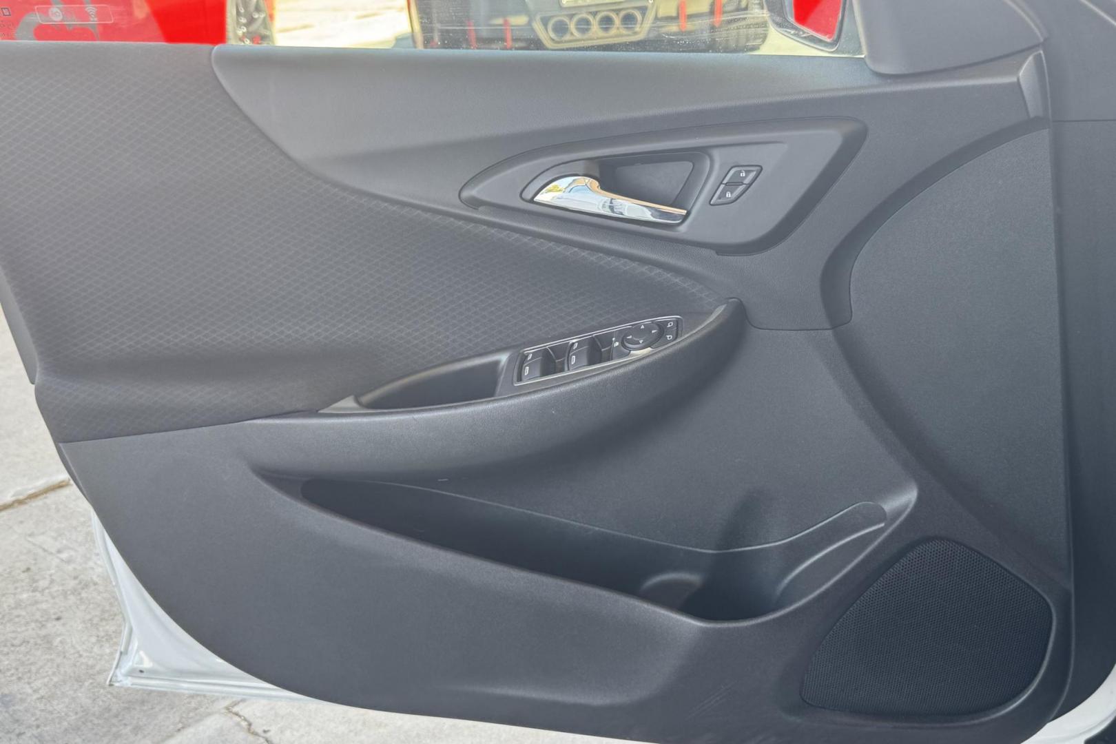 2020 Summit White /Black Chevrolet Malibu LS (1G1ZC5ST0LF) with an 4 Cyl 1.5 Liter Turbo engine, Automatic transmission, located at 2304 W. Main St., Boise, ID, 83702, (208) 342-7777, 43.622105, -116.218658 - Very Clean, Low Mileage Malibu! - Photo#5