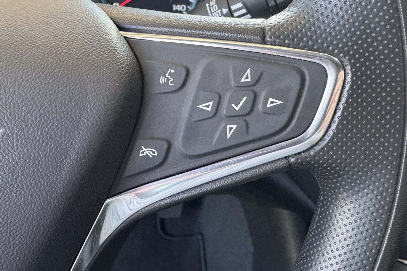2020 Summit White /Black Chevrolet Malibu LS (1G1ZC5ST0LF) with an 4 Cyl 1.5 Liter Turbo engine, Automatic transmission, located at 2304 W. Main St., Boise, ID, 83702, (208) 342-7777, 43.622105, -116.218658 - Very Clean, Low Mileage Malibu! - Photo#6