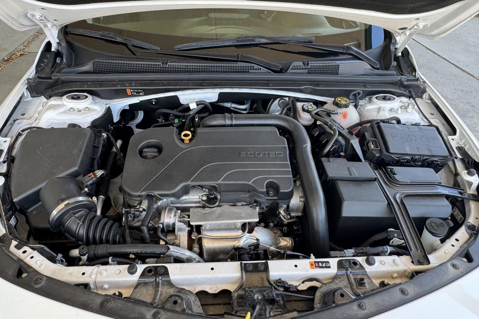 2020 Summit White /Black Chevrolet Malibu LS (1G1ZC5ST0LF) with an 4 Cyl 1.5 Liter Turbo engine, Automatic transmission, located at 2304 W. Main St., Boise, ID, 83702, (208) 342-7777, 43.622105, -116.218658 - Very Clean, Low Mileage Malibu! - Photo#13