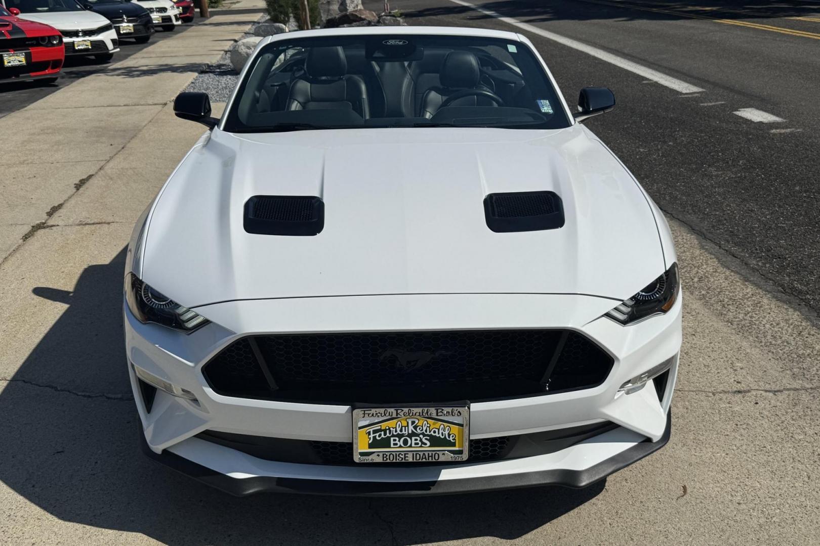 2021 Oxford White /Black Ford Mustang GT Premium (1FATP8FF5M5) with an V8 5.0 Liter engine, Automatic 10 Speed transmission, located at 2304 W. Main St., Boise, ID, 83702, (208) 342-7777, 43.622105, -116.218658 - Incredibly Gorgeous Mustang GT Premium! - Photo#3