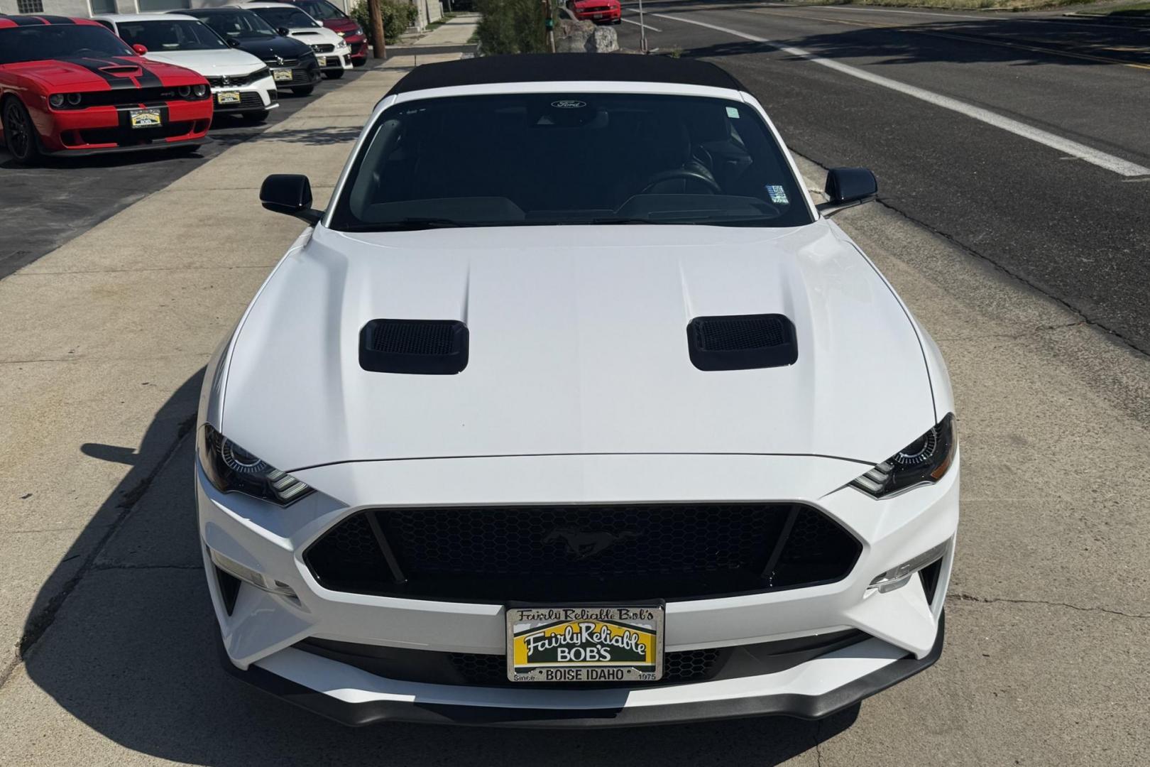 2021 Oxford White /Black Ford Mustang GT Premium (1FATP8FF5M5) with an V8 5.0 Liter engine, Automatic 10 Speed transmission, located at 2304 W. Main St., Boise, ID, 83702, (208) 342-7777, 43.622105, -116.218658 - Incredibly Gorgeous Mustang GT Premium! - Photo#27