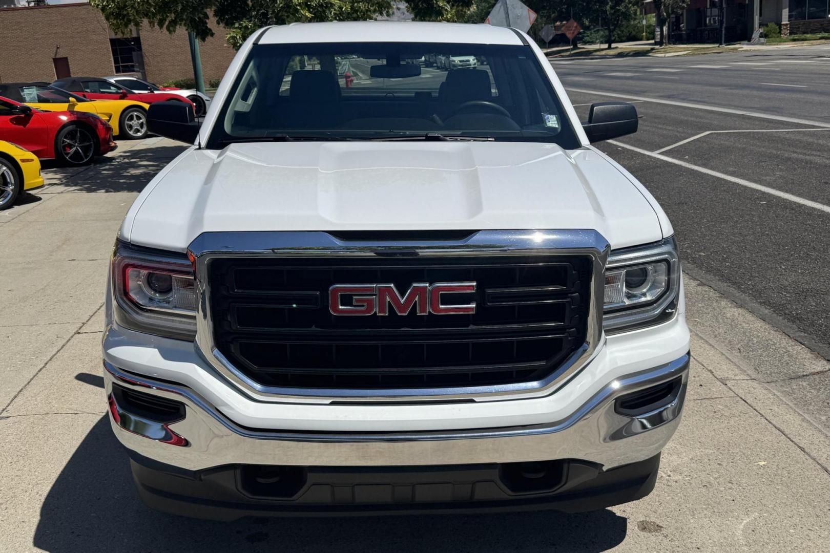 2017 Summit White /Gray GMC Sierra 1500 (1GTV2LEH3HZ) with an V8 5.3 Liter engine, Automatic 6 Speed transmission, located at 2304 W. Main St., Boise, ID, 83702, (208) 342-7777, 43.622105, -116.218658 - New Tires! Seats Six! - Photo#3