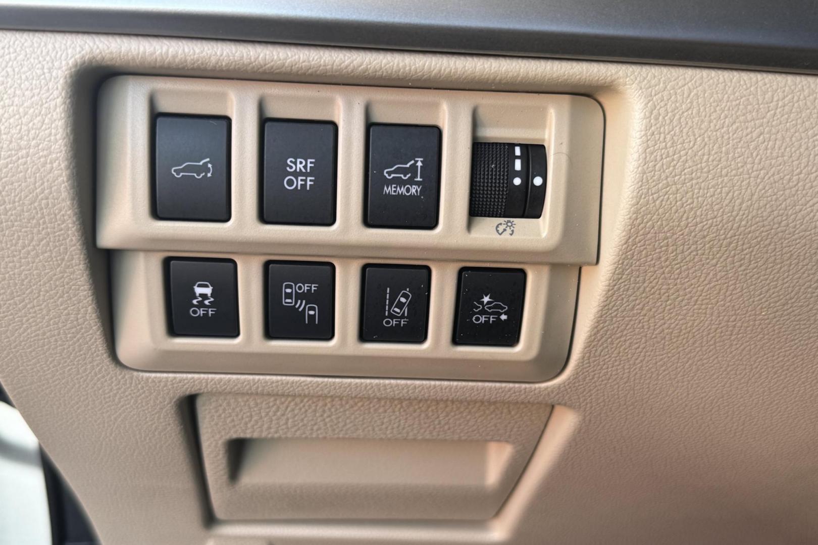 2017 Tungsten Metallic /Tan Subaru Outback Limited (4S4BSANC5H3) with an H4 2.5 Liter engine, Automatic transmission, located at 2304 W. Main St., Boise, ID, 83702, (208) 342-7777, 43.622105, -116.218658 - One Owner Idaho Outback! - Photo#11