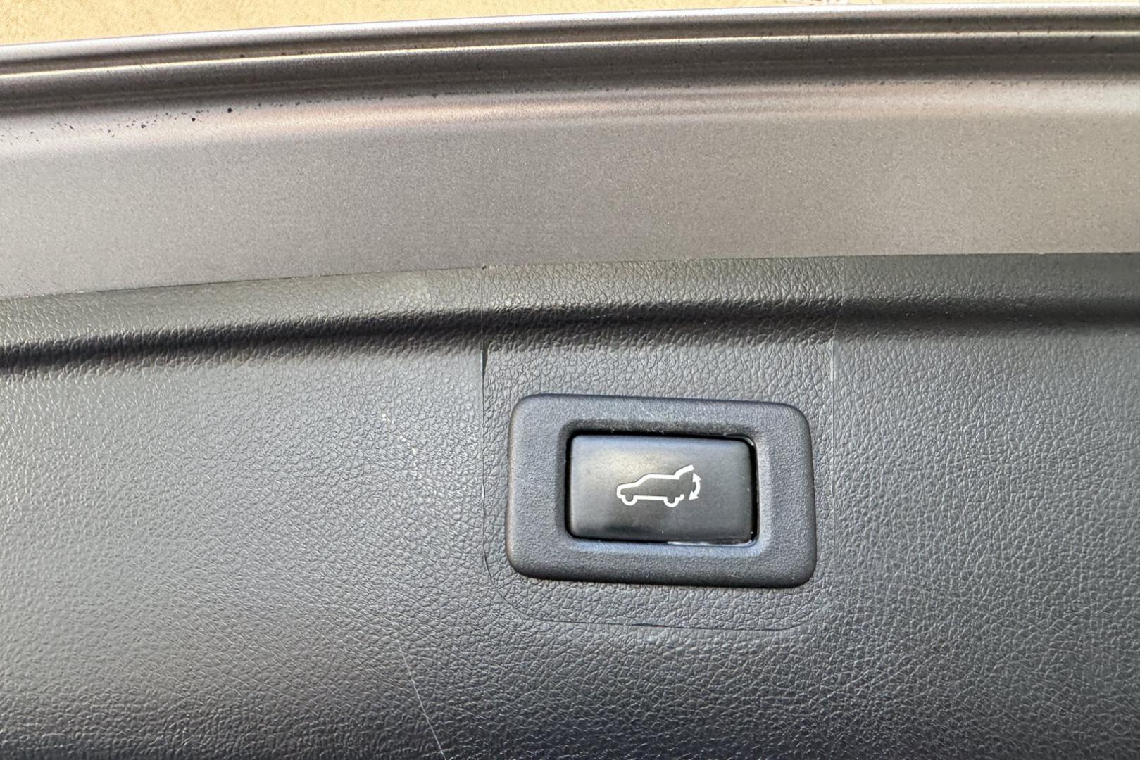 2017 Tungsten Metallic /Tan Subaru Outback Limited (4S4BSANC5H3) with an H4 2.5 Liter engine, Automatic transmission, located at 2304 W. Main St., Boise, ID, 83702, (208) 342-7777, 43.622105, -116.218658 - One Owner Idaho Outback! - Photo#21