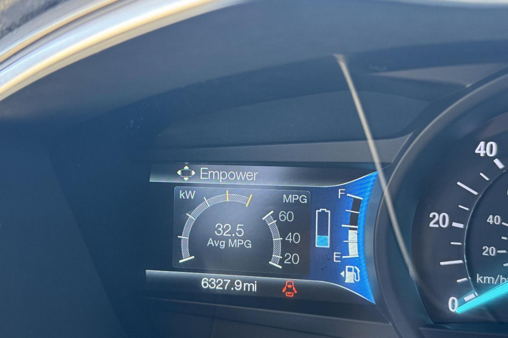 2018 Sandstone /Tan Ford Fusion (3FA6P0UU3JR) with an 4 Cyl 2.0 Liter Hybrid engine, Automatic transmission, located at 2304 W. Main St., Boise, ID, 83702, (208) 342-7777, 43.622105, -116.218658 - Only 6k Miles! Ready To Go! - Photo#16
