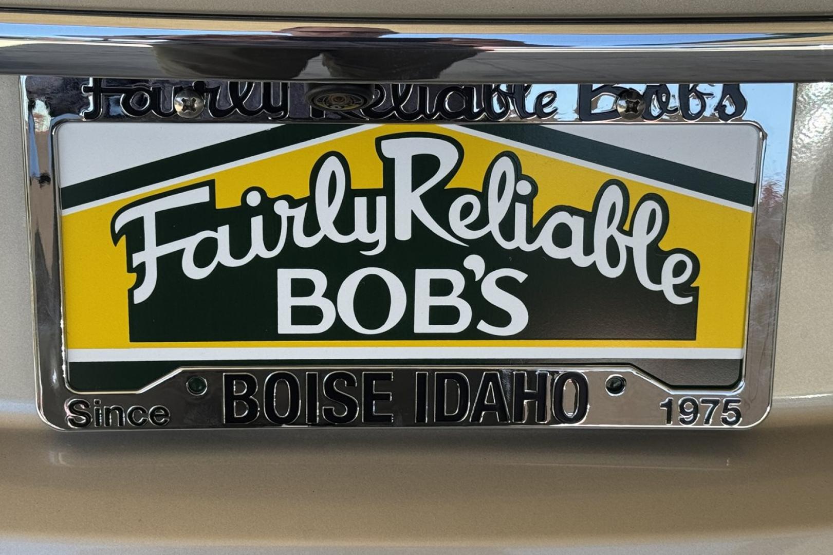 2018 Sandstone /Tan Ford Fusion (3FA6P0UU3JR) with an 4 Cyl 2.0 Liter Hybrid engine, Automatic transmission, located at 2304 W. Main St., Boise, ID, 83702, (208) 342-7777, 43.622105, -116.218658 - Only 6k Miles! Ready To Go! - Photo#17