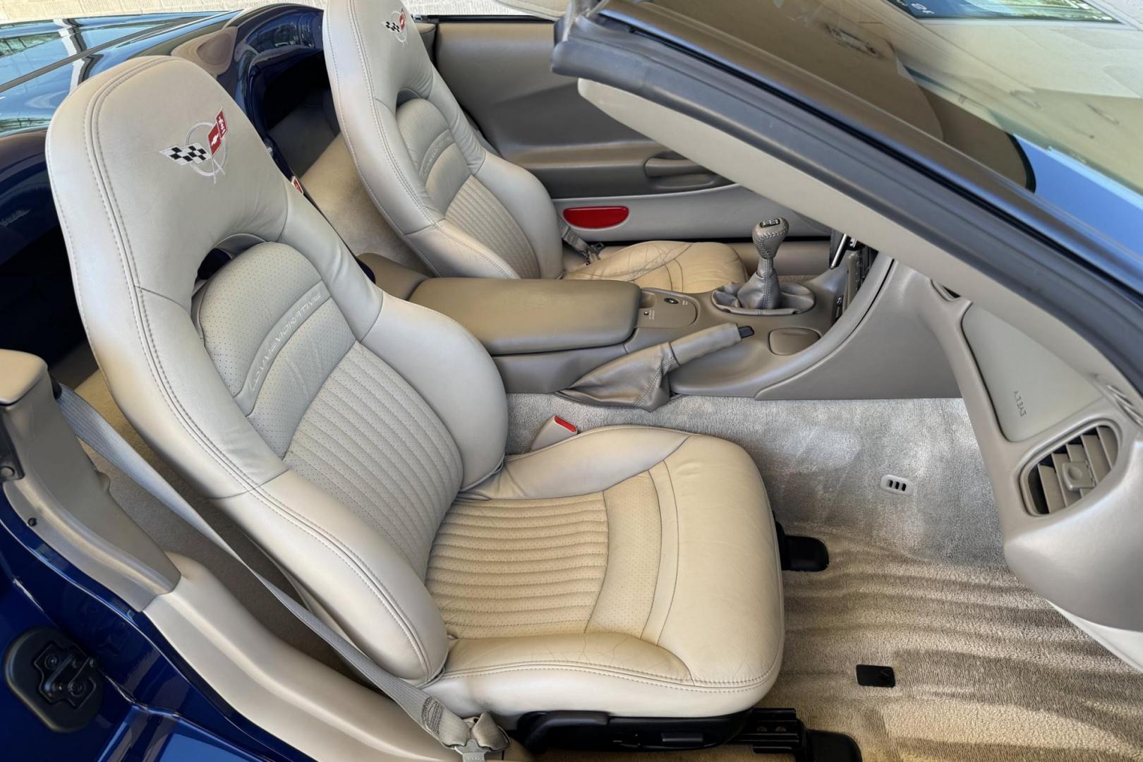 2004 Lemans Blue /Shale Chevrolet Corvette Commemorative Edition (1G1YY32G345) with an V8 5.7 Liter engine, 6 Speed Manual transmission, located at 2304 W. Main St., Boise, ID, 83702, (208) 342-7777, 43.622105, -116.218658 - 24k Miles! Only 2,659 Commemorative Edition Convertibles Were Produced! - Photo#15