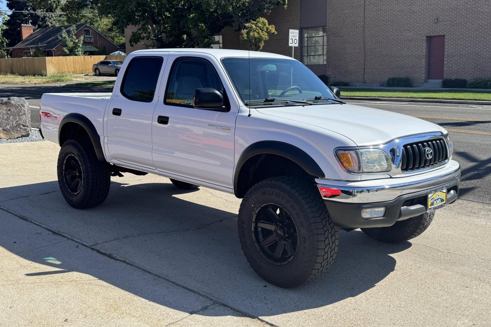2001 White /Gray Toyota Tacoma SR5 TRD Off Road (5TEHN72N91Z) with an V6 3.4 Liter engine, Automatic transmission, located at 2304 W. Main St., Boise, ID, 83702, (208) 342-7777, 43.622105, -116.218658 - New Tires! Amazing Condition! - Photo#2