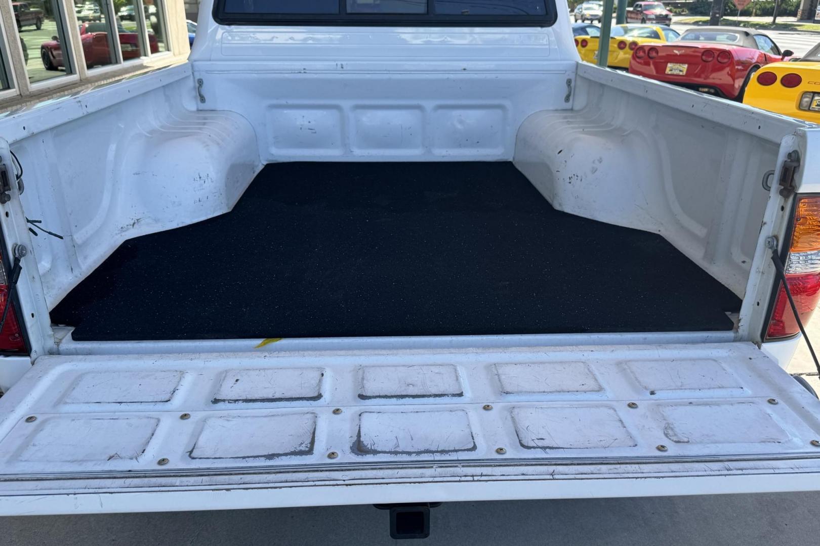 2001 White /Gray Toyota Tacoma SR5 TRD Off Road (5TEHN72N91Z) with an V6 3.4 Liter engine, Automatic transmission, located at 2304 W. Main St., Boise, ID, 83702, (208) 342-7777, 43.622105, -116.218658 - New Tires! Amazing Condition! - Photo#14