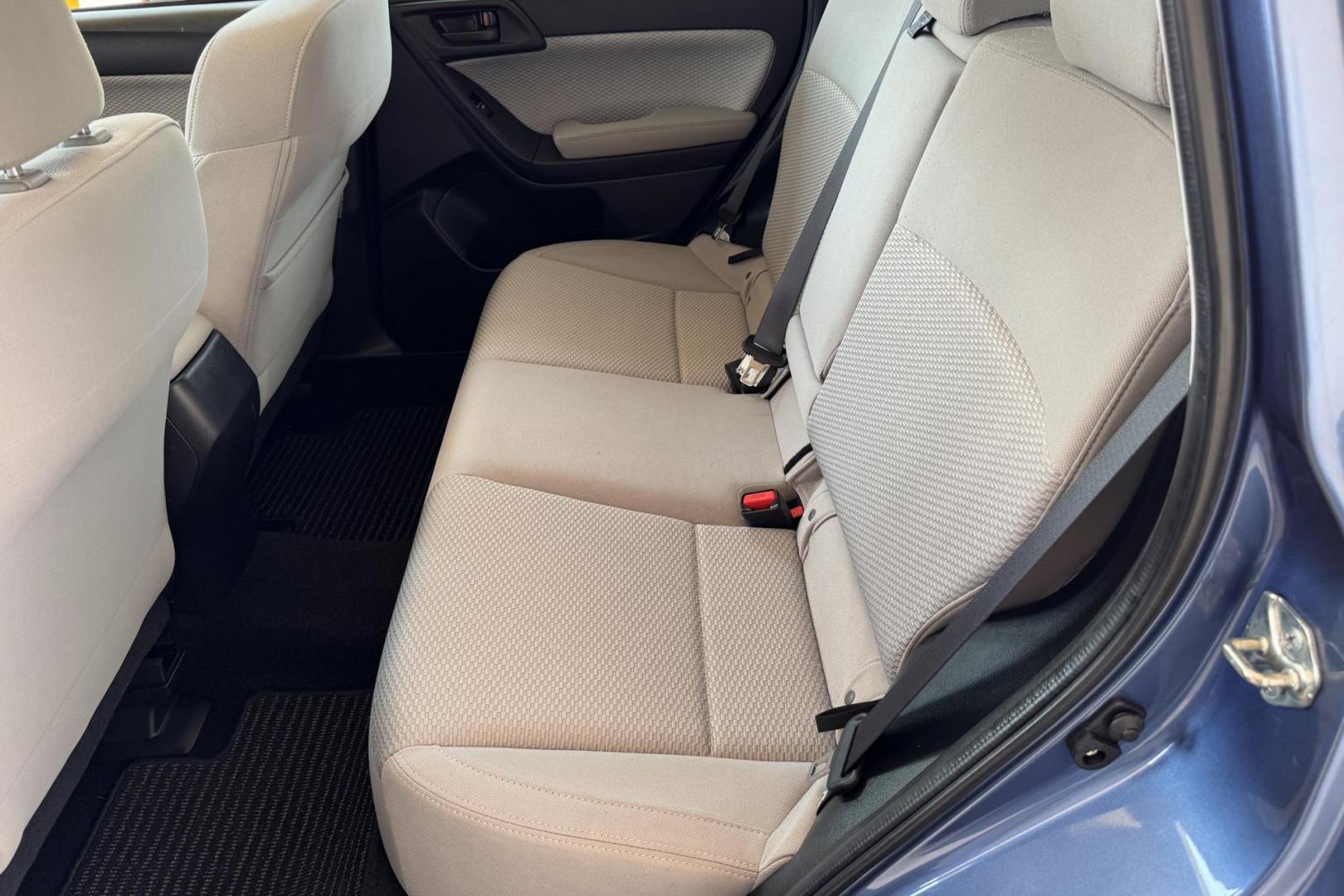 2018 Quartz Blue Pearl /Gray Subaru Forester Premium (JF2SJAGCXJH) with an H4 2.5 Liter engine, Automatic transmission, located at 2304 W. Main St., Boise, ID, 83702, (208) 342-7777, 43.622105, -116.218658 - Clean Low Mileage Forester! - Photo#11