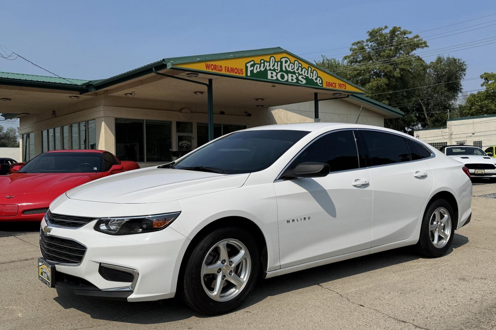 2018 Summit White /Black Chevrolet Malibu LS (1G1ZC5STXJF) with an 4 Cyl 1.5 Liter Turbo engine, Automatic 6 Speed transmission, located at 2304 W. Main St., Boise, ID, 83702, (208) 342-7777, 43.622105, -116.218658 - New Tires! Great Fuel Economy! A Lot of Room! - Photo#0
