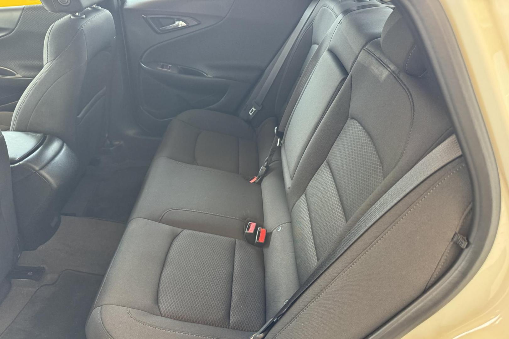 2018 Summit White /Black Chevrolet Malibu LS (1G1ZC5STXJF) with an 4 Cyl 1.5 Liter Turbo engine, Automatic 6 Speed transmission, located at 2304 W. Main St., Boise, ID, 83702, (208) 342-7777, 43.622105, -116.218658 - New Tires! Great Fuel Economy! A Lot of Room! - Photo#11