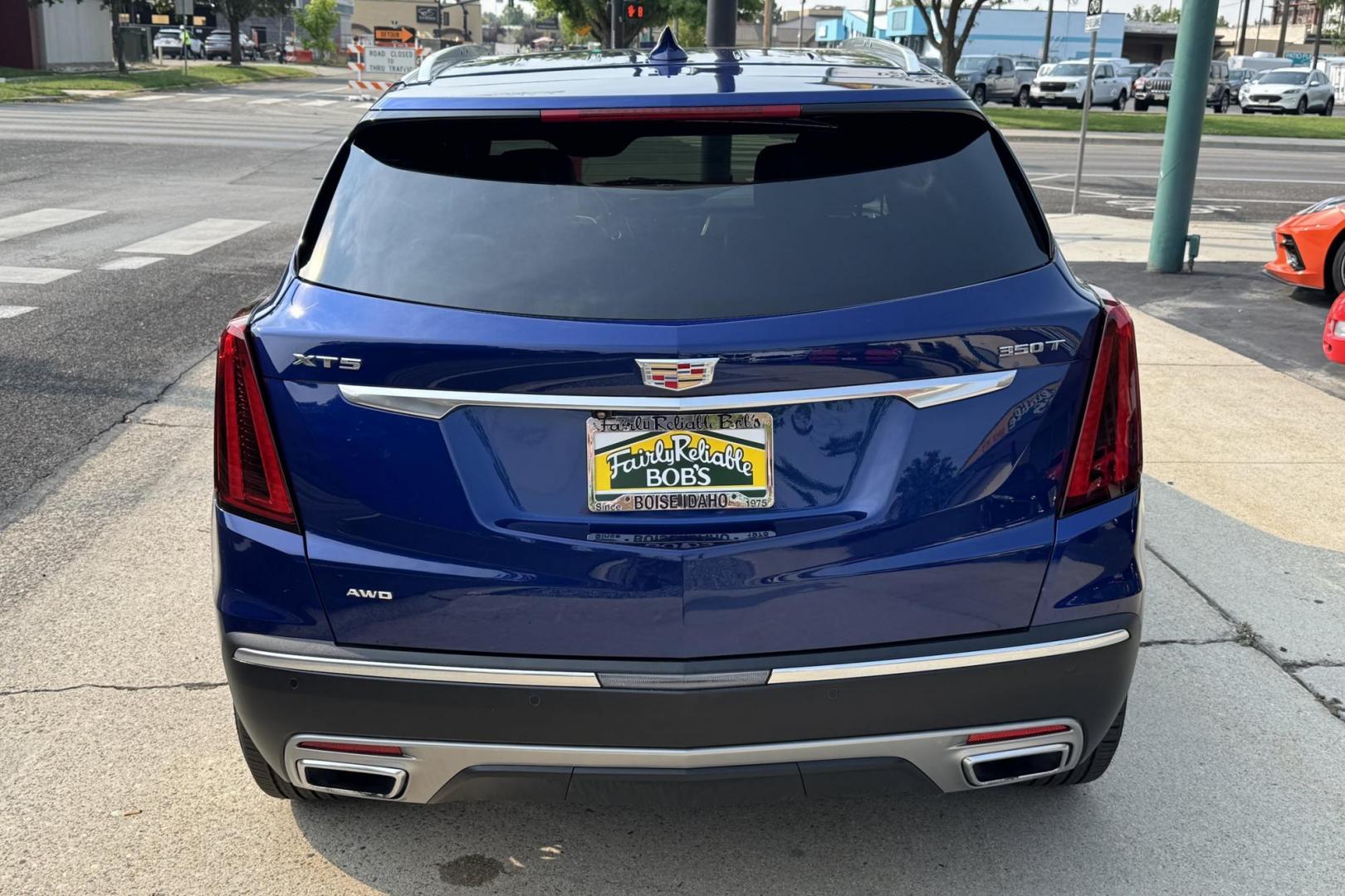 2024 Opulent Blue /Jet Black Cadillac XT5 Premium Luxury (1GYKNDR43RZ) with an 4 Cyl 2.0 Liter Turbo engine, Automatic 9 Speed transmission, located at 2304 W. Main St., Boise, ID, 83702, (208) 342-7777, 43.622105, -116.218658 - Photo#1