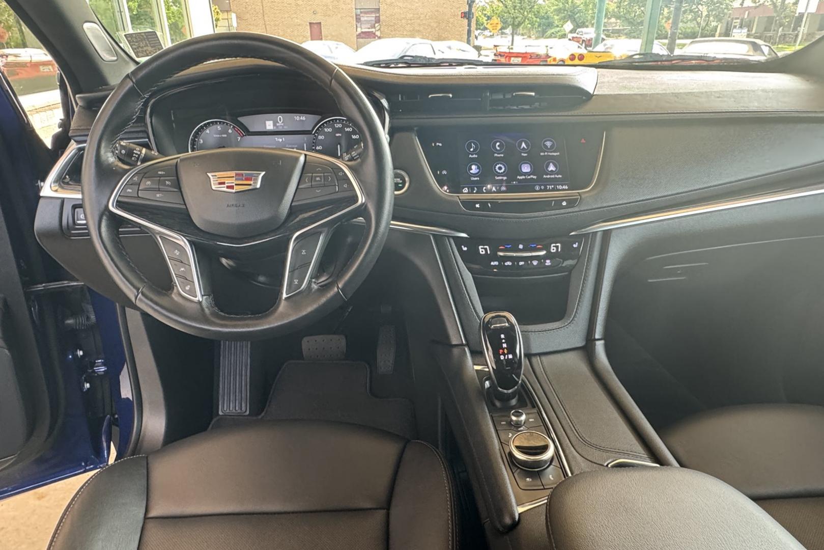 2024 Opulent Blue /Jet Black Cadillac XT5 Premium Luxury (1GYKNDR43RZ) with an 4 Cyl 2.0 Liter Turbo engine, Automatic 9 Speed transmission, located at 2304 W. Main St., Boise, ID, 83702, (208) 342-7777, 43.622105, -116.218658 - Photo#16