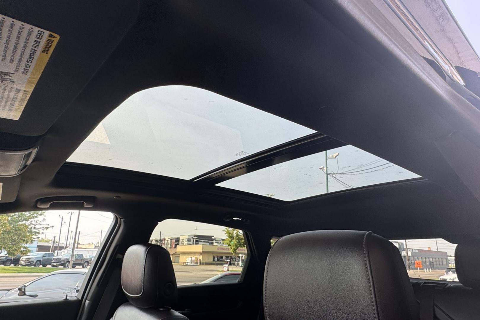 2024 Opulent Blue /Jet Black Cadillac XT5 Premium Luxury (1GYKNDR43RZ) with an 4 Cyl 2.0 Liter Turbo engine, Automatic 9 Speed transmission, located at 2304 W. Main St., Boise, ID, 83702, (208) 342-7777, 43.622105, -116.218658 - Photo#18