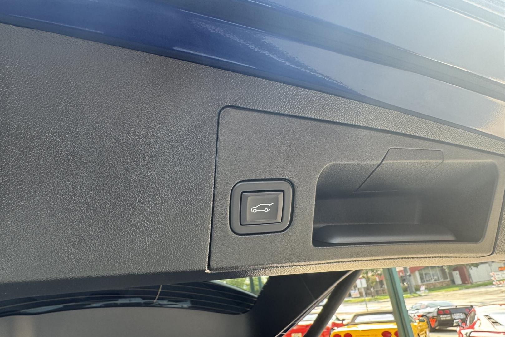2024 Opulent Blue /Jet Black Cadillac XT5 Premium Luxury (1GYKNDR43RZ) with an 4 Cyl 2.0 Liter Turbo engine, Automatic 9 Speed transmission, located at 2304 W. Main St., Boise, ID, 83702, (208) 342-7777, 43.622105, -116.218658 - Photo#24