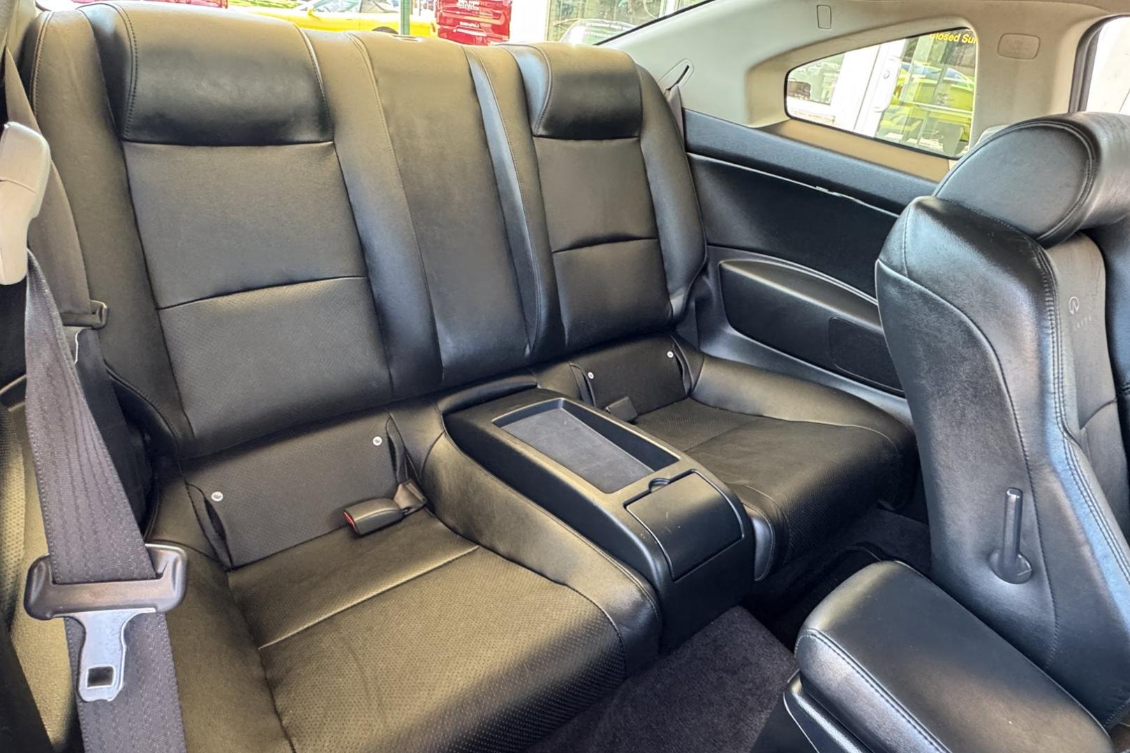 2007 Diamond Graphiet /Ebony Infiniti G35 (JNKCV54E67M) with an V6 3.5 Liter engine, 6 Speed Manual transmission, located at 2304 W. Main St., Boise, ID, 83702, (208) 342-7777, 43.622105, -116.218658 - Clean And Rare Manual Infiniti Coupe! - Photo#12