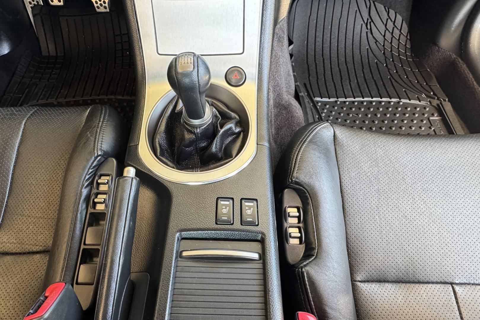 2007 Diamond Graphiet /Ebony Infiniti G35 (JNKCV54E67M) with an V6 3.5 Liter engine, 6 Speed Manual transmission, located at 2304 W. Main St., Boise, ID, 83702, (208) 342-7777, 43.622105, -116.218658 - Clean And Rare Manual Infiniti Coupe! - Photo#14