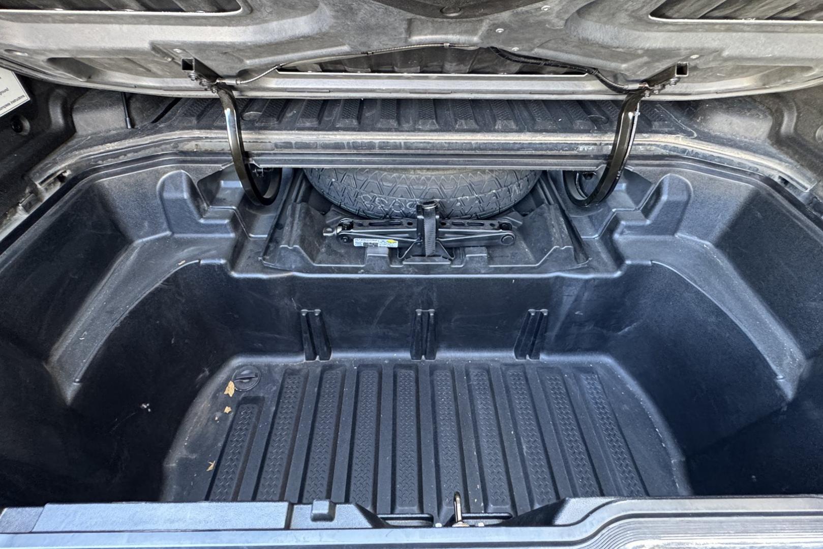 2019 Silver /Black Honda Ridgeline RTL-T (5FPYK3F67KB) with an V6 3.5 Liter engine, Automatic 6 Speed transmission, located at 2304 W. Main St., Boise, ID, 83702, (208) 342-7777, 43.622105, -116.218658 - Photo#17