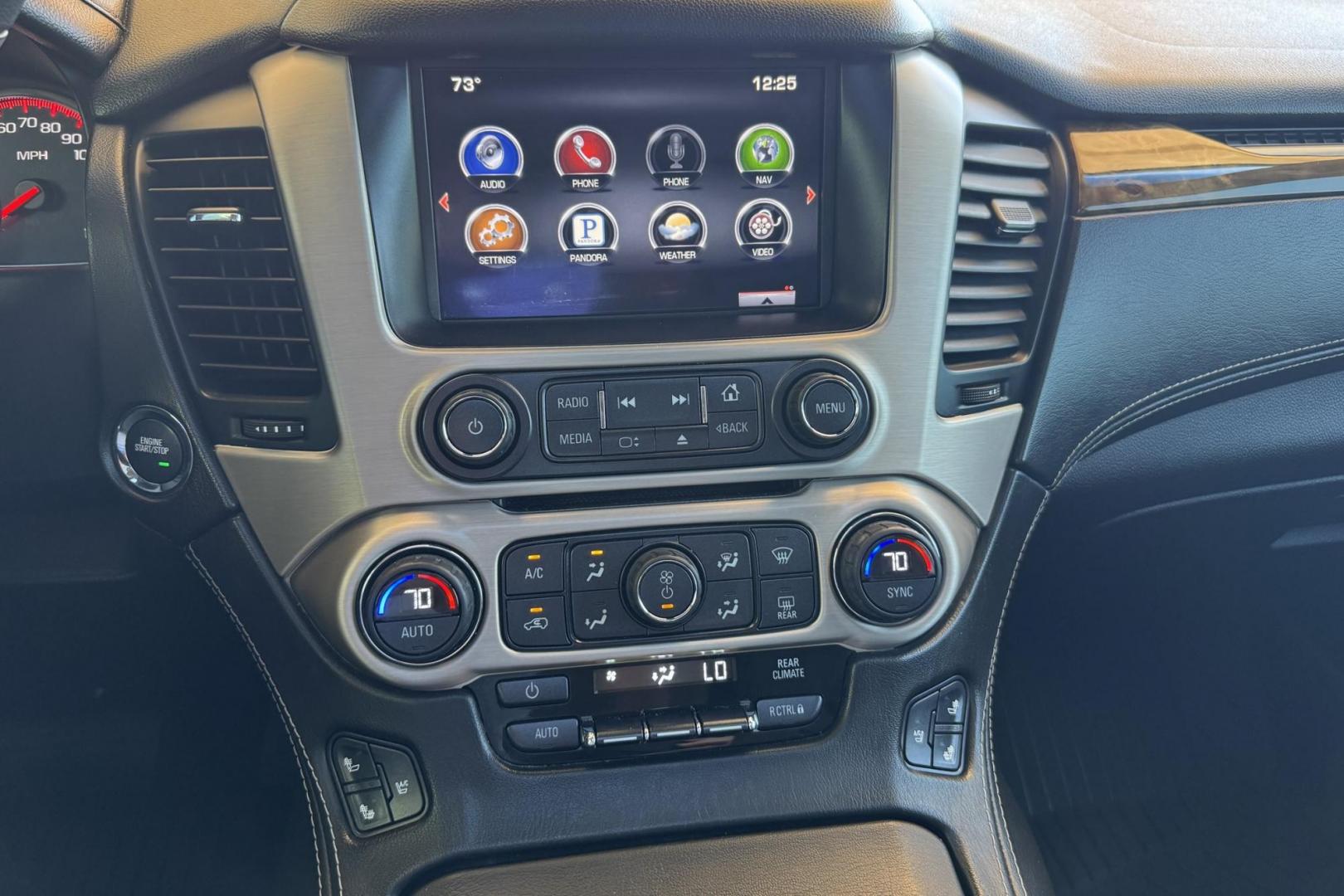 2015 Black /Jet Black GMC Yukon Denali (1GKS2CKJ2FR) with an V8 6.2 Liter engine, Automatic 8 Speed transmission, located at 2304 W. Main St., Boise, ID, 83702, (208) 342-7777, 43.622105, -116.218658 - Well Optioned! Clean With New Tires Too! - Photo#5