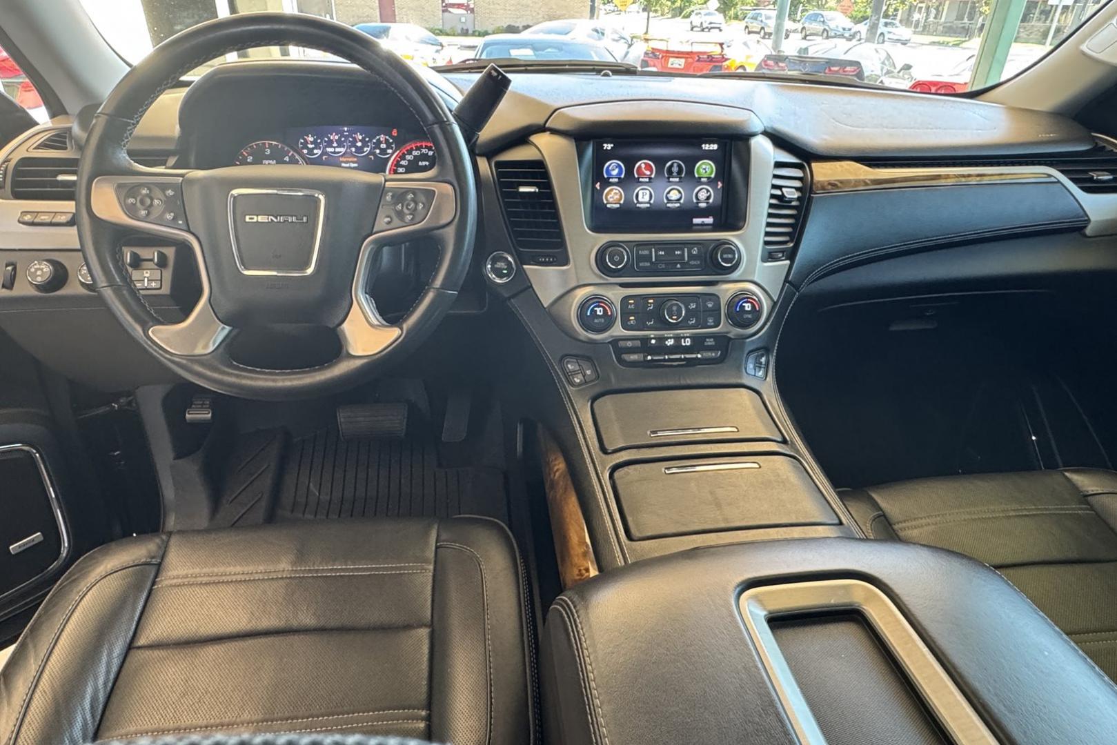 2015 Black /Jet Black GMC Yukon Denali (1GKS2CKJ2FR) with an V8 6.2 Liter engine, Automatic 8 Speed transmission, located at 2304 W. Main St., Boise, ID, 83702, (208) 342-7777, 43.622105, -116.218658 - Well Optioned! Clean With New Tires Too! - Photo#11