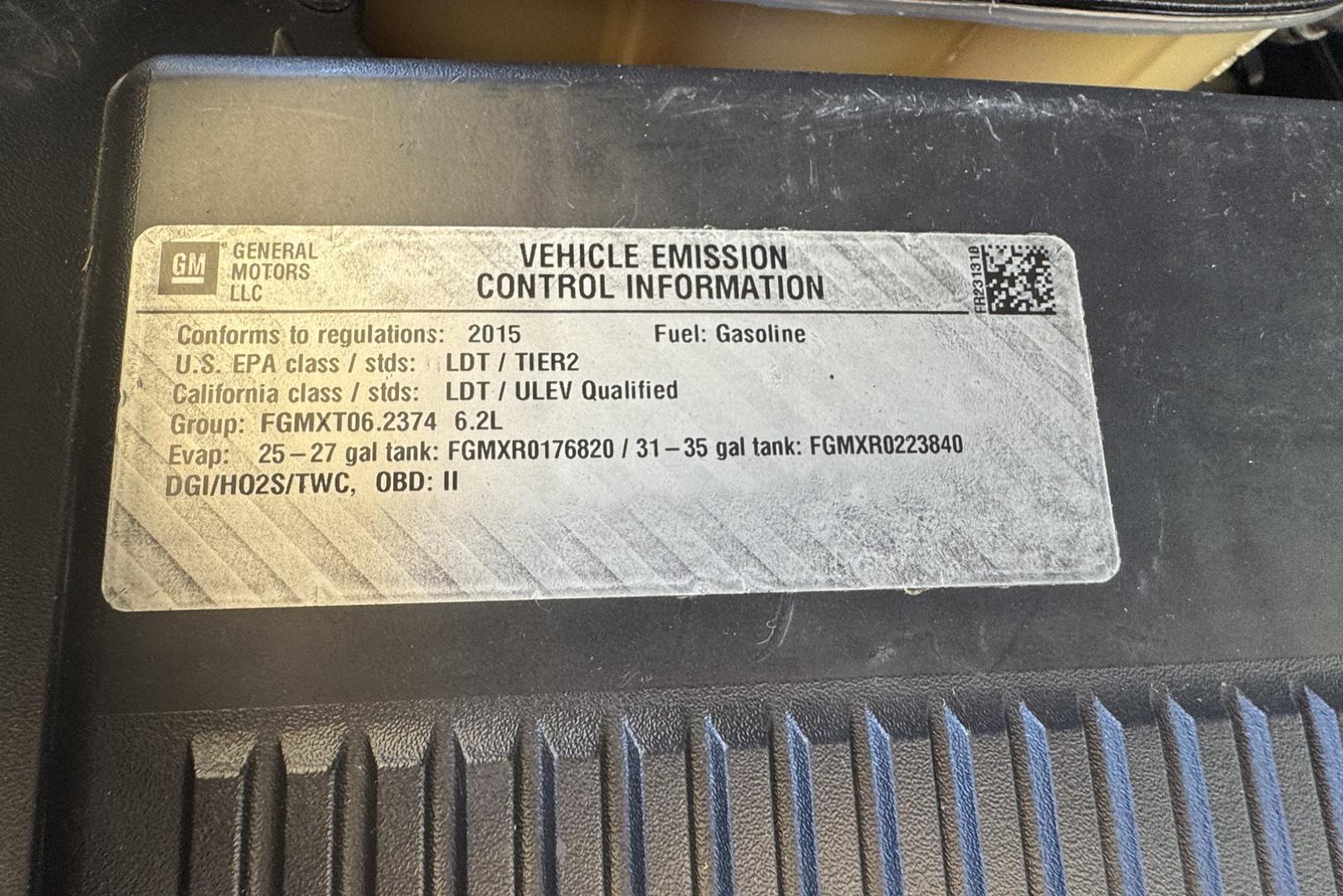 2015 Black /Jet Black GMC Yukon Denali (1GKS2CKJ2FR) with an V8 6.2 Liter engine, Automatic 8 Speed transmission, located at 2304 W. Main St., Boise, ID, 83702, (208) 342-7777, 43.622105, -116.218658 - Well Optioned! Clean With New Tires Too! - Photo#16