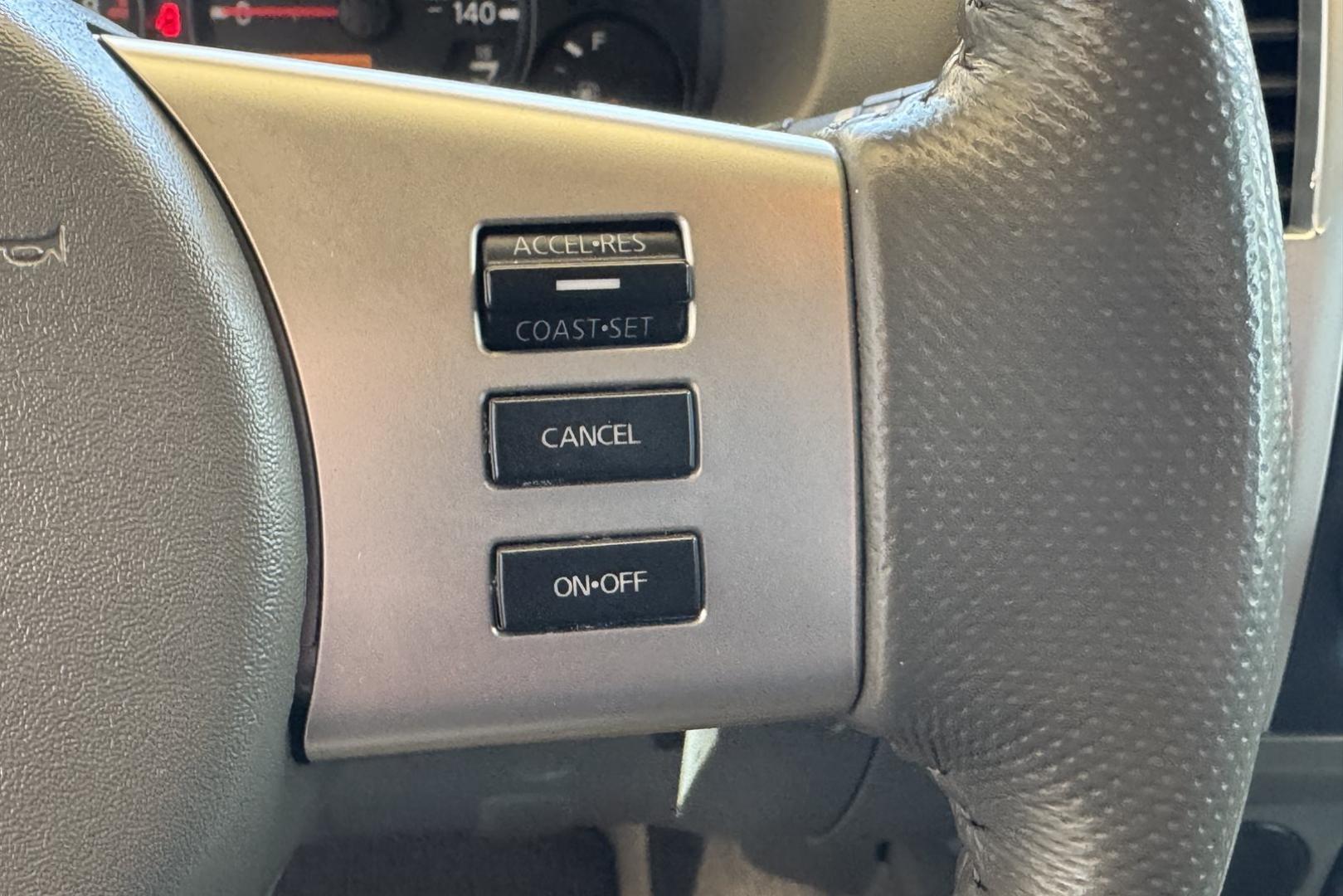 2018 White /Gray Nissan Frontier SV Value (1N6AD0ER4JN) with an V6 4.0 Liter engine, Automatic transmission, located at 2304 W. Main St., Boise, ID, 83702, (208) 342-7777, 43.622105, -116.218658 - 2018 Nissan Frontier Crew Cab SV Value Midnight Edition Two Wheel Drive - Photo#7