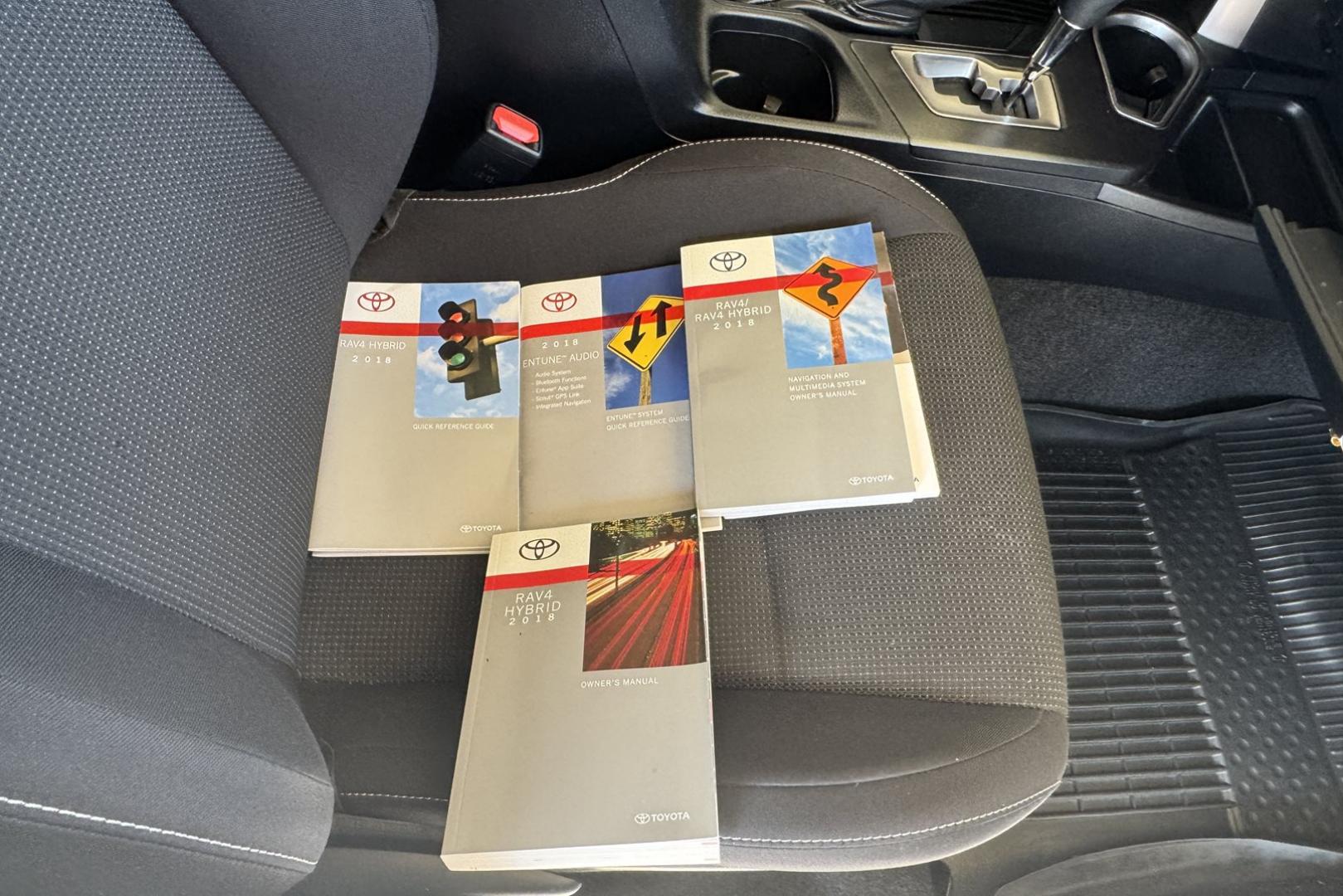 2018 White /Black Toyota RAV4 XLE (JTMRJREV5JD) with an 4 Cyl 2.5 Liter Hybrid engine, Automatic transmission, located at 2304 W. Main St., Boise, ID, 83702, (208) 342-7777, 43.622105, -116.218658 - Hybrid All Wheel Drive RAV4! Ready To Go! - Photo#16