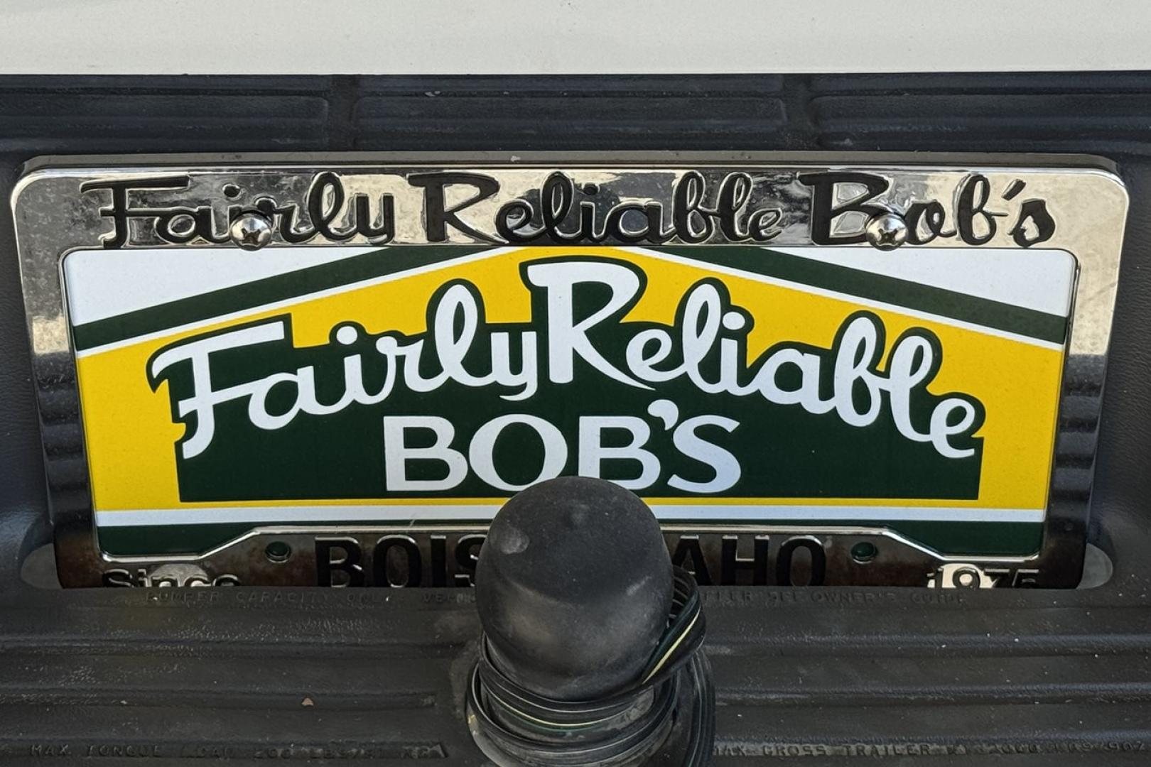 1998 White /Gray Ford Ranger XLT (1FTYR10C5WU) with an 4 Cyl 2.5 Liter engine, 5 Speed transmission, located at 2304 W. Main St., Boise, ID, 83702, (208) 342-7777, 43.622105, -116.218658 - New Tires! Low Mileage! Ready To Go! - Photo#13