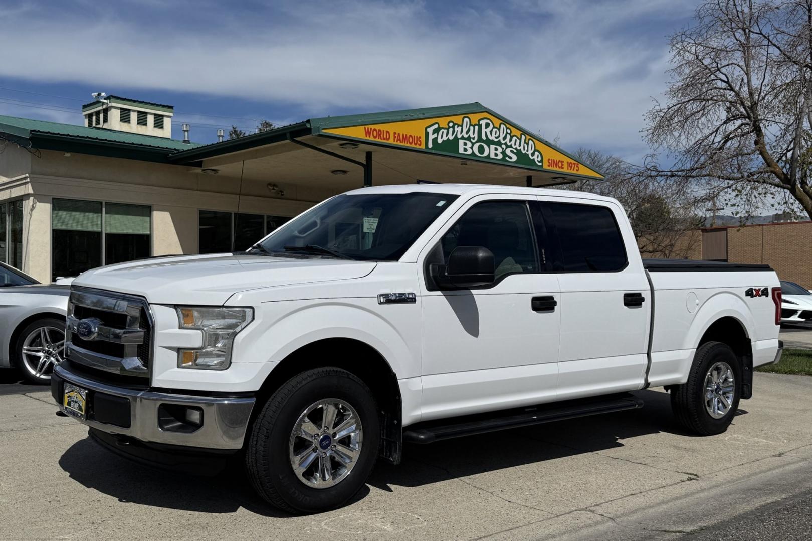 2016 Oxford White /Gray Ford F-150 XLT (1FTFW1EFXGF) with an V8 5.0 Liter engine, Automatic transmission, located at 2304 W. Main St., Boise, ID, 83702, (208) 342-7777, 43.622105, -116.218658 - Seats 6! Ready To Haul! - Photo#0