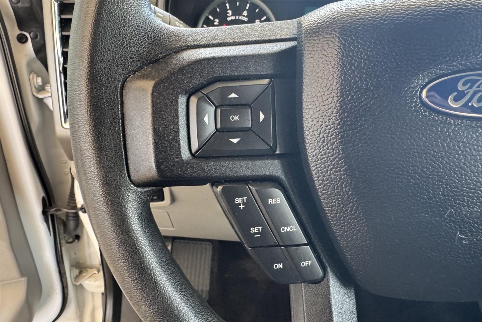 2016 Oxford White /Gray Ford F-150 XLT (1FTFW1EFXGF) with an V8 5.0 Liter engine, Automatic transmission, located at 2304 W. Main St., Boise, ID, 83702, (208) 342-7777, 43.622105, -116.218658 - Seats 6! Ready To Haul! - Photo#6