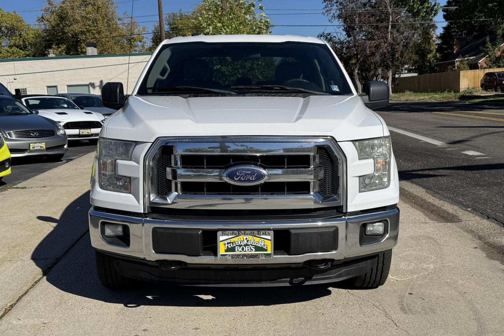 2016 Oxford White /Gray Ford F-150 XLT (1FTFW1EFXGF) with an V8 5.0 Liter engine, Automatic transmission, located at 2304 W. Main St., Boise, ID, 83702, (208) 342-7777, 43.622105, -116.218658 - Seats 6! Ready To Haul! - Photo#3
