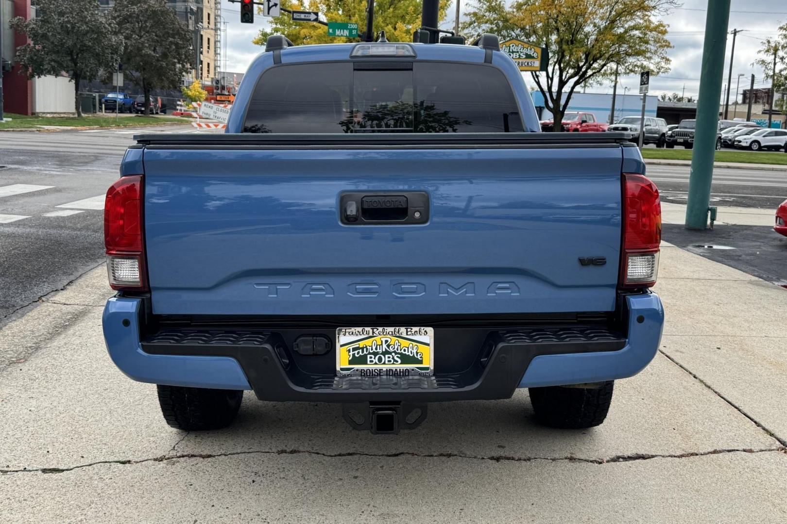 2019 Cavalry Blue /Black Toyota Tacoma TRD Off-Road (3TMCZ5AN9KM) with an V6 3.5 Liter engine, Automatic 6 Speed transmission, located at 2304 W. Main St., Boise, ID, 83702, (208) 342-7777, 43.622105, -116.218658 - New Tires! Highly Optioned TRD Off-Road! - Photo#1