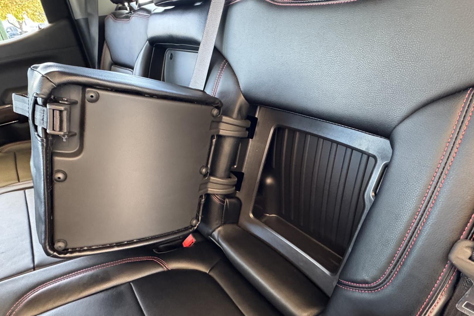 2021 Satin Steel Metallic /Jet Black Chevrolet Silverado 1500 LT Trail Boss Z/71 (1GCPYFED2MZ) with an V8 5.3 Liter engine, Automatic 10 Speed transmission, located at 2304 W. Main St., Boise, ID, 83702, (208) 342-7777, 43.622105, -116.218658 - Z/71 LT Trail Boss! Ready To Go! - Photo#16
