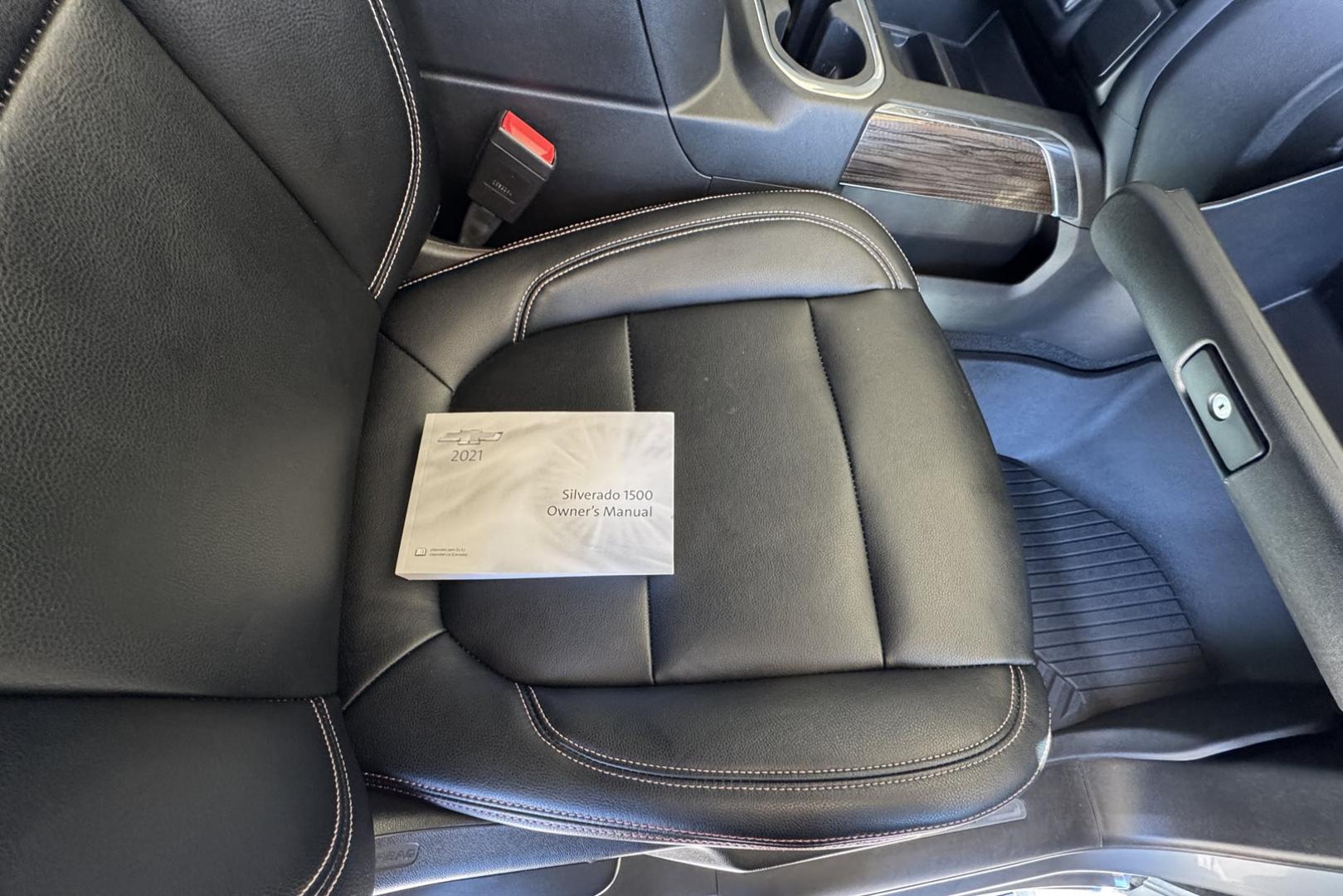 2021 Satin Steel Metallic /Jet Black Chevrolet Silverado 1500 LT Trail Boss Z/71 (1GCPYFED2MZ) with an V8 5.3 Liter engine, Automatic 10 Speed transmission, located at 2304 W. Main St., Boise, ID, 83702, (208) 342-7777, 43.622105, -116.218658 - Z/71 LT Trail Boss! Ready To Go! - Photo#23