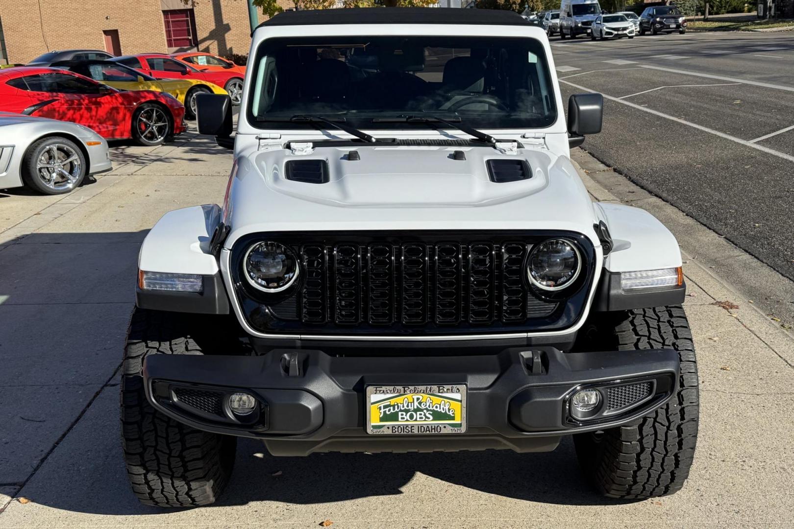 2024 White /Black Jeep Wrangler Willys (1C4PJXAG0RW) with an V6 3.6 Liter engine, 6 Speed Manual transmission, located at 2304 W. Main St., Boise, ID, 83702, (208) 342-7777, 43.622105, -116.218658 - Remaining Factory Warranty! New Tires! Manual 6 Speed Transmission! - Photo#3