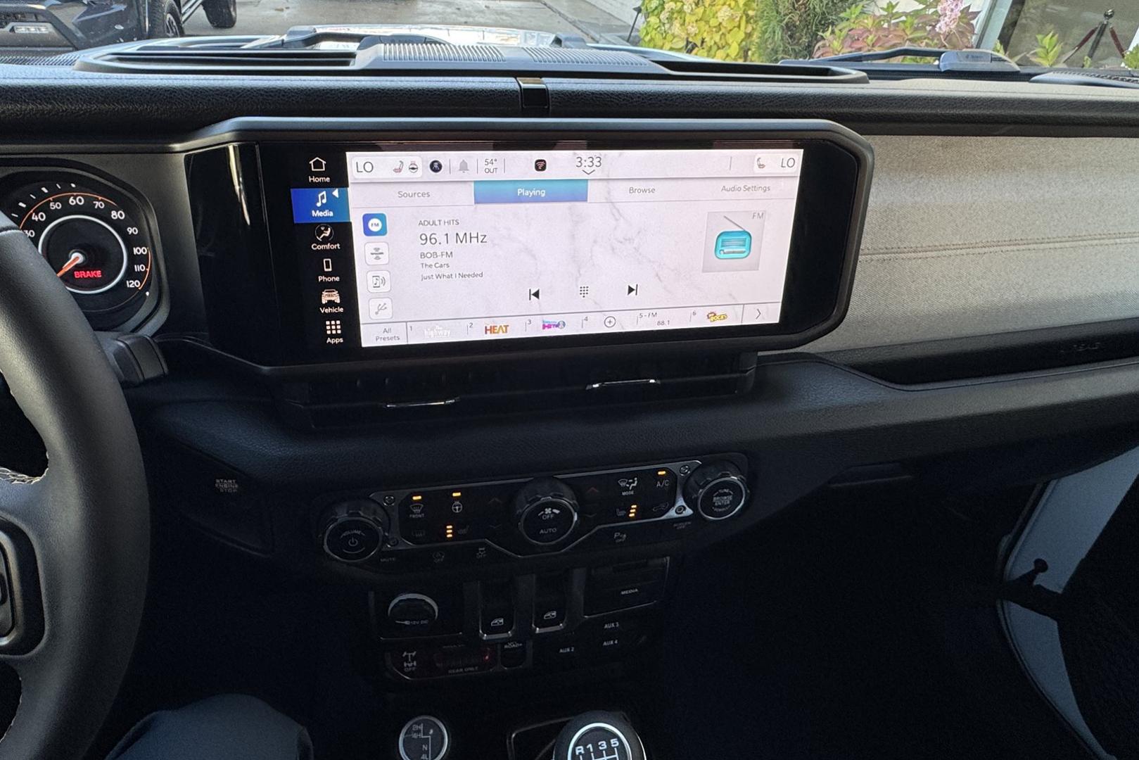 2024 White /Black Jeep Wrangler Willys (1C4PJXAG0RW) with an V6 3.6 Liter engine, 6 Speed Manual transmission, located at 2304 W. Main St., Boise, ID, 83702, (208) 342-7777, 43.622105, -116.218658 - Remaining Factory Warranty! New Tires! Manual 6 Speed Transmission! - Photo#5