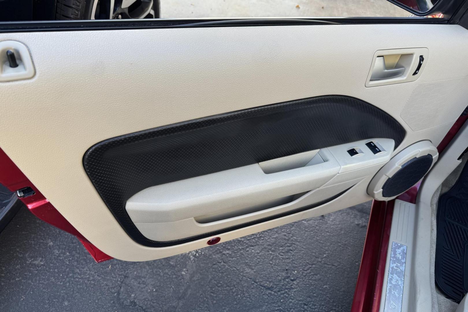 2007 Maroon /Redfire Clearcoat Ford Mustang GT Premium (1ZVHT85H375) with an V8 4.6 Liter engine, 5 Speed transmission, located at 2304 W. Main St., Boise, ID, 83702, (208) 342-7777, 43.622105, -116.218658 - Low Mileage Mustang GT Premium Convertible! Must See! - Photo#4