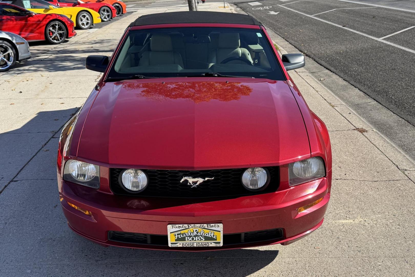 2007 Maroon /Redfire Clearcoat Ford Mustang GT Premium (1ZVHT85H375) with an V8 4.6 Liter engine, 5 Speed transmission, located at 2304 W. Main St., Boise, ID, 83702, (208) 342-7777, 43.622105, -116.218658 - Low Mileage Mustang GT Premium Convertible! Must See! - Photo#17