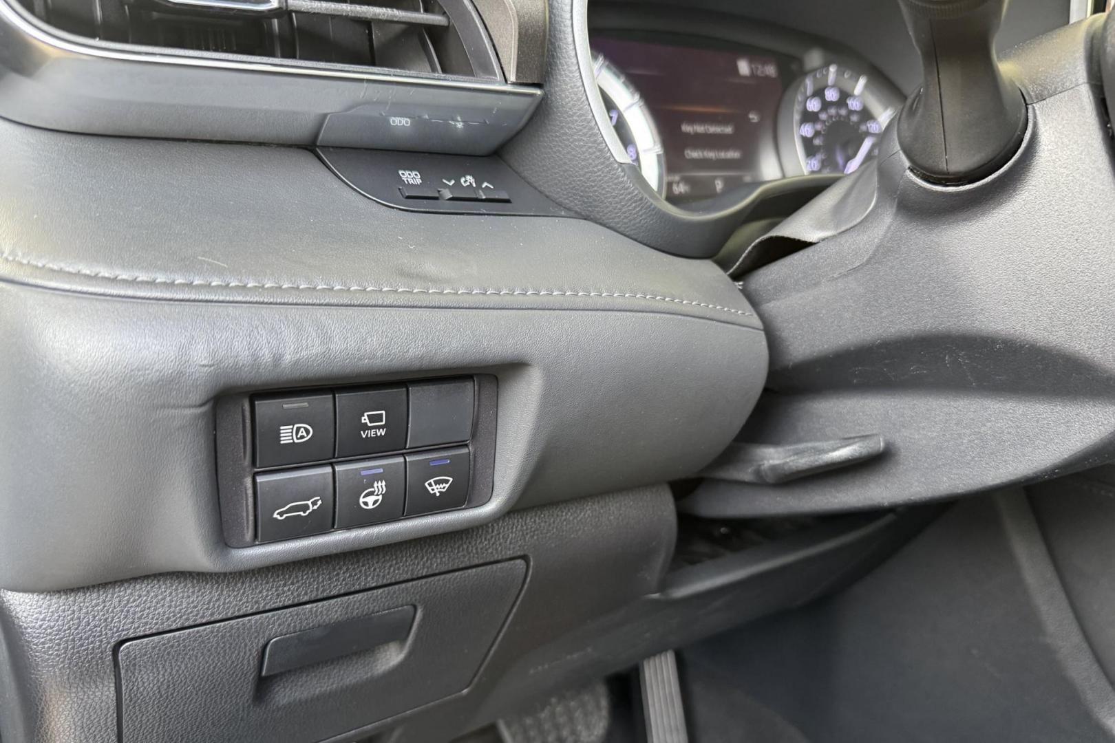 2022 Celestial Silver Metallic /Black Toyota Highlander Limited (5TDDZRBH9NS) with an V6 3.5 Liter engine, Automatic 8 Speed transmission, located at 2304 W. Main St., Boise, ID, 83702, (208) 342-7777, 43.622105, -116.218658 - Low Mileage & Clean! Loaded With Safety Features Too! - Photo#17