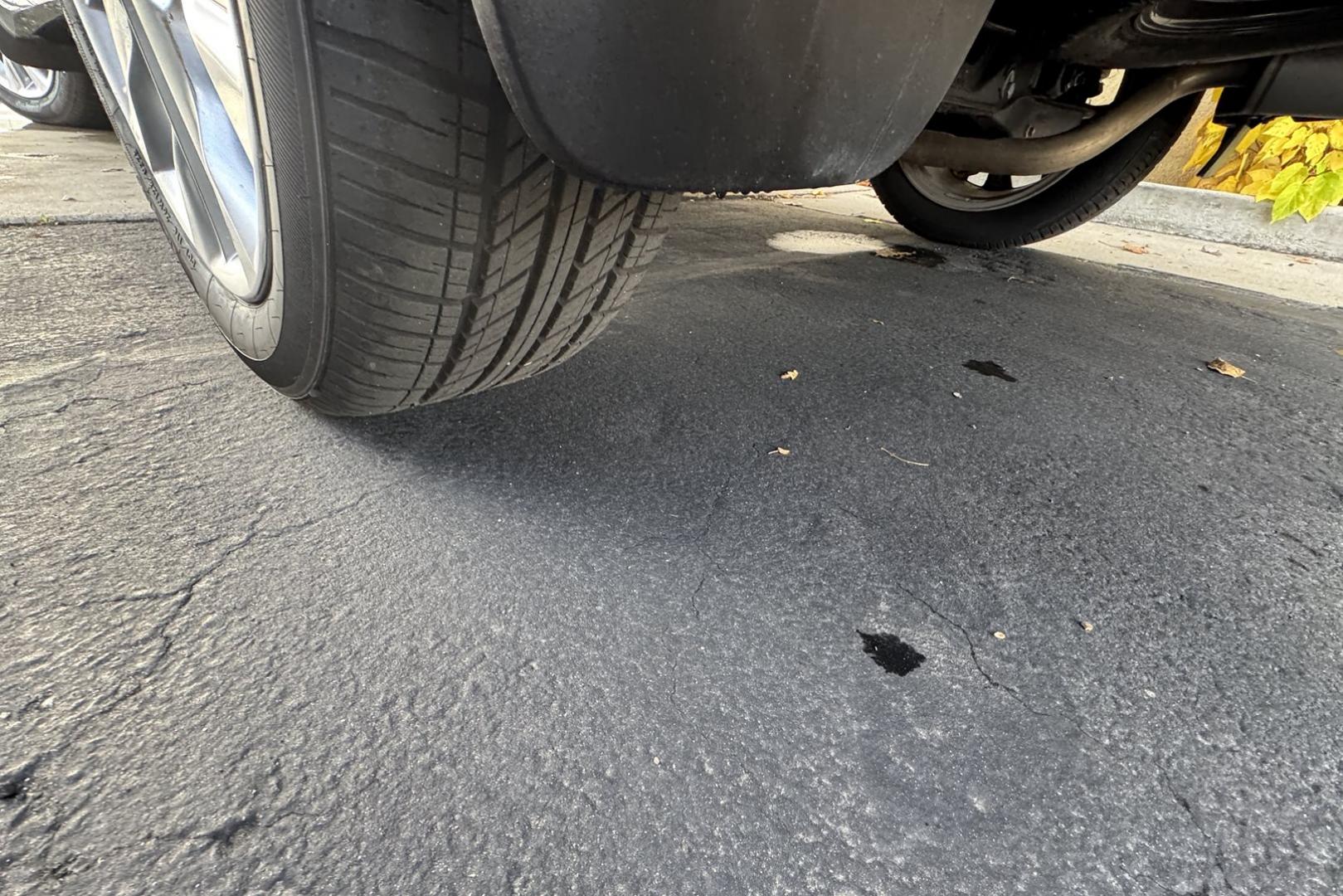 2022 Celestial Silver Metallic /Black Toyota Highlander Limited (5TDDZRBH9NS) with an V6 3.5 Liter engine, Automatic 8 Speed transmission, located at 2304 W. Main St., Boise, ID, 83702, (208) 342-7777, 43.622105, -116.218658 - Low Mileage & Clean! Loaded With Safety Features Too! - Photo#24